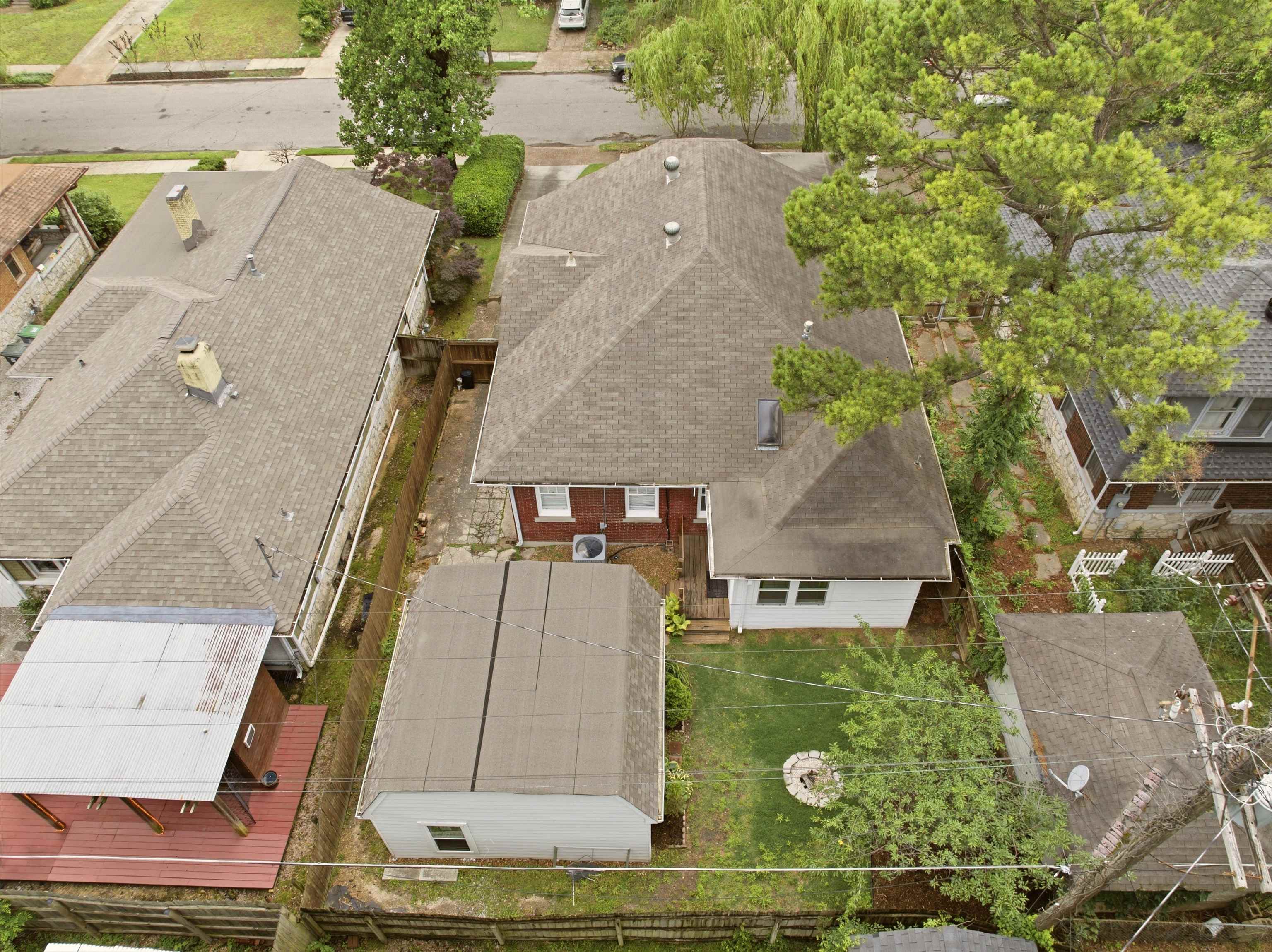 704 N Idlewild St N Property Photo 32