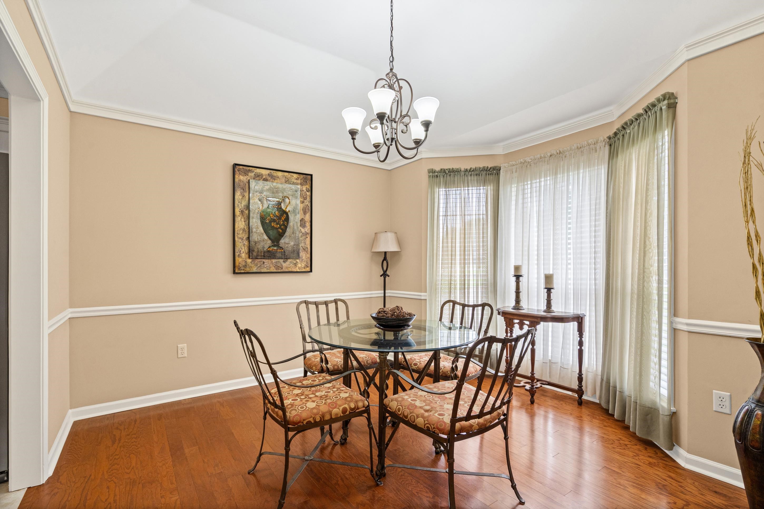 1510 Wolf Ridge Dr Property Photo 4