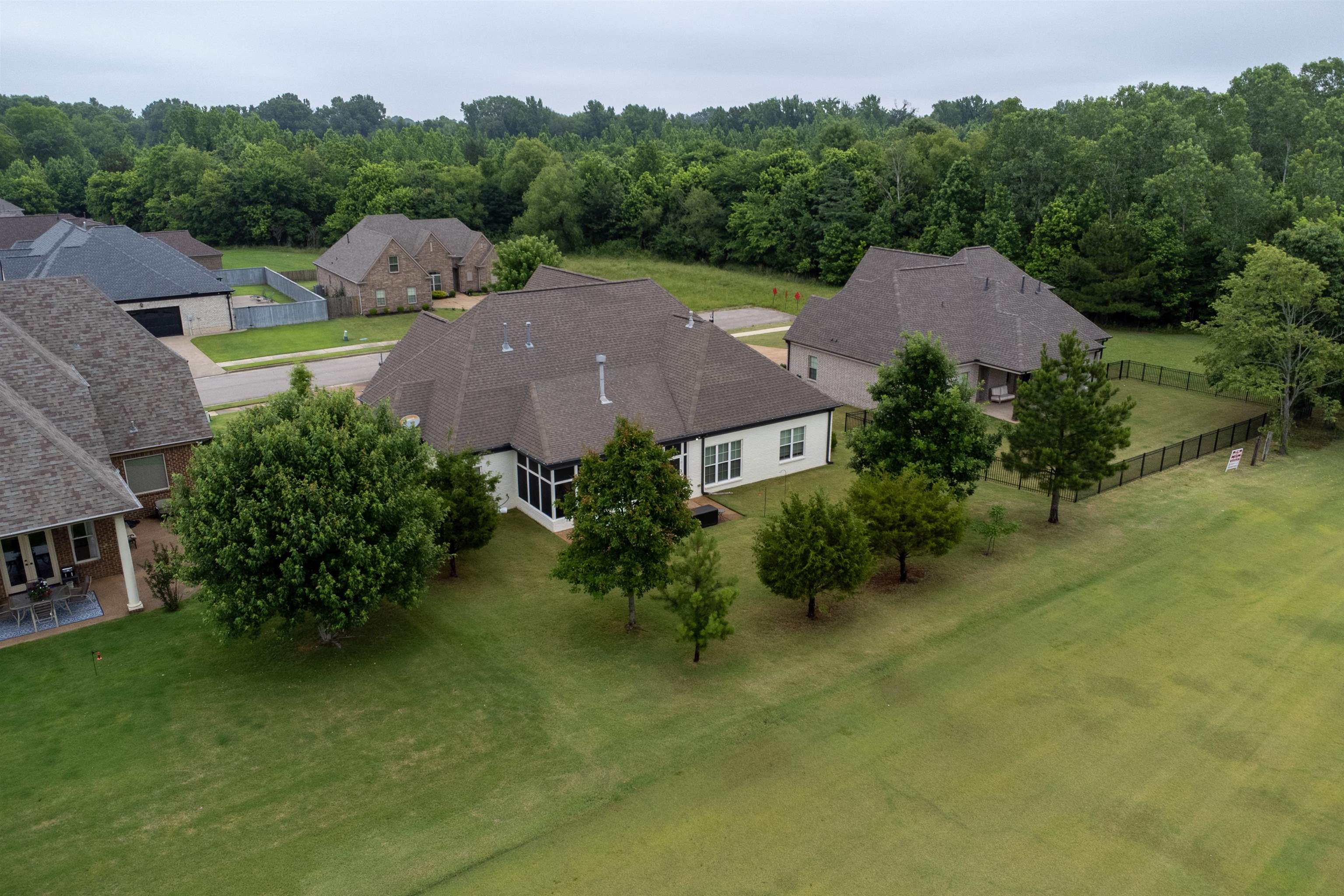 210 Links View Dr Property Photo 35