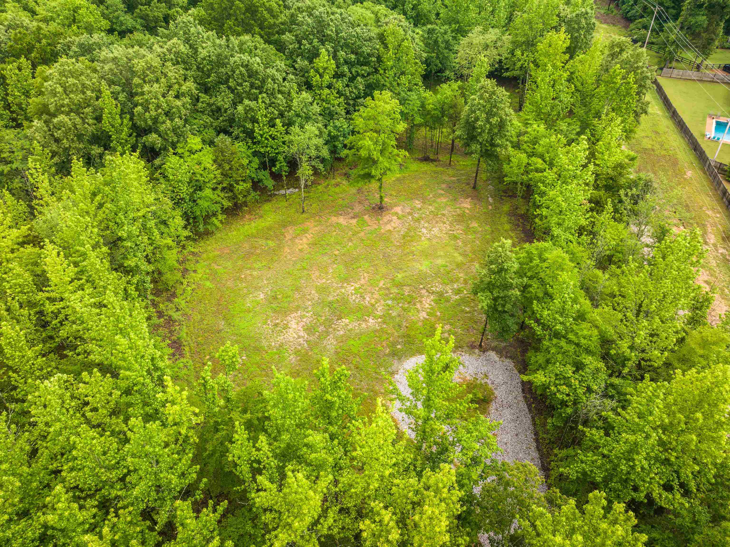 12800 Mags Ln Property Photo 7