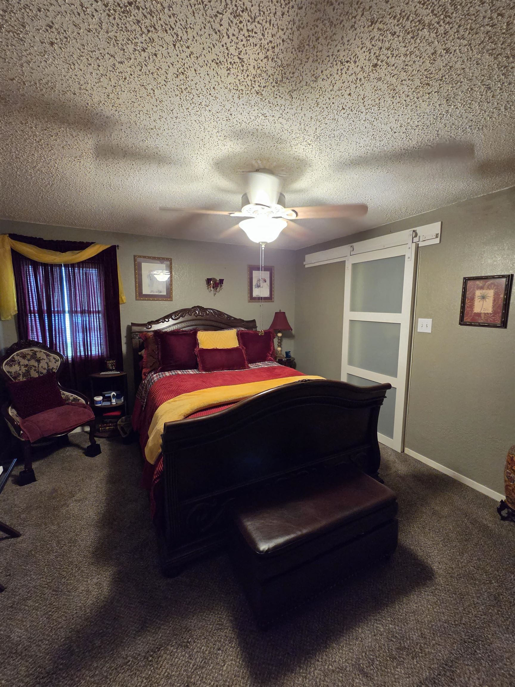 4801 Northfield Dr Property Photo 5