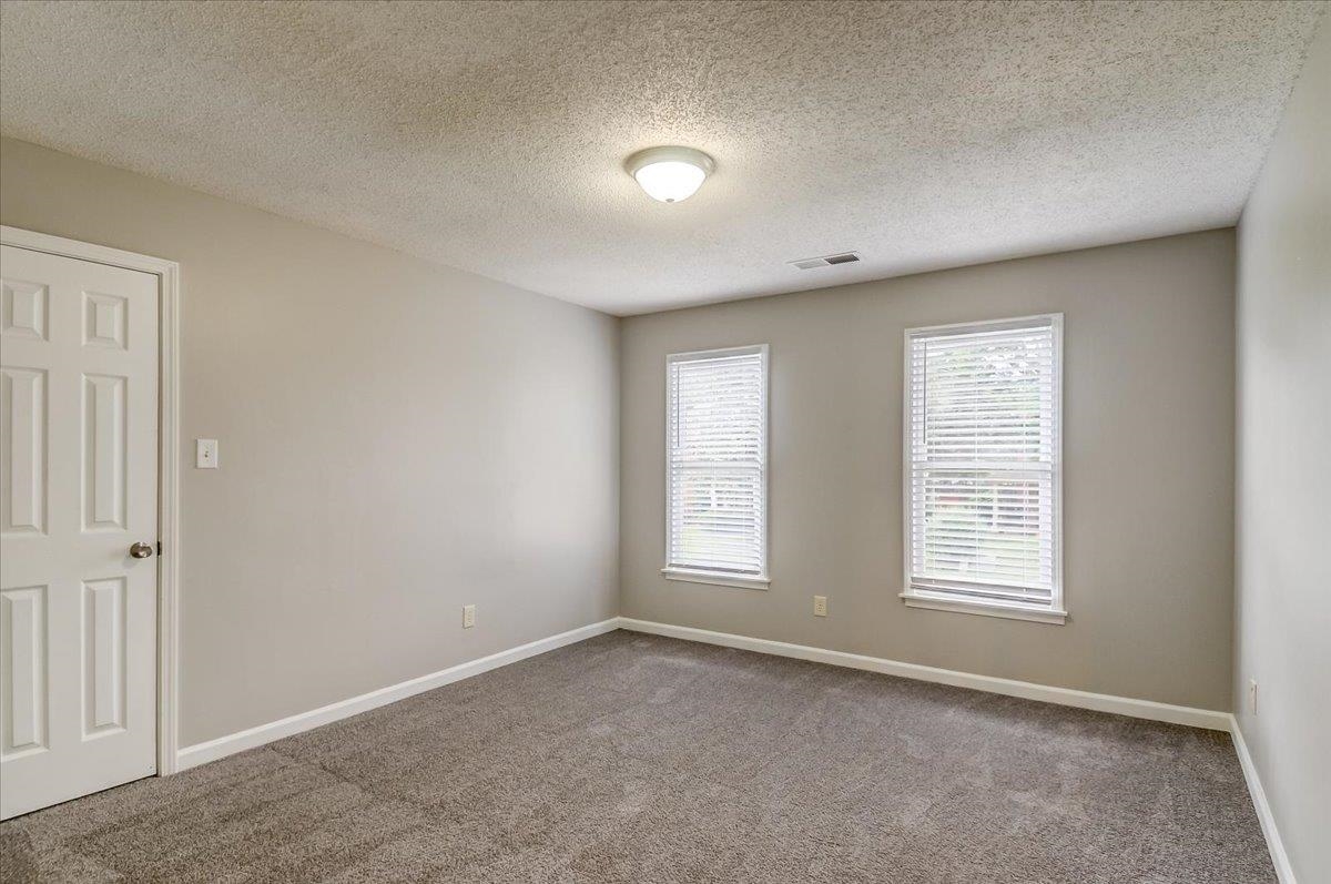 8855 Bridlewood Ln Property Photo 24