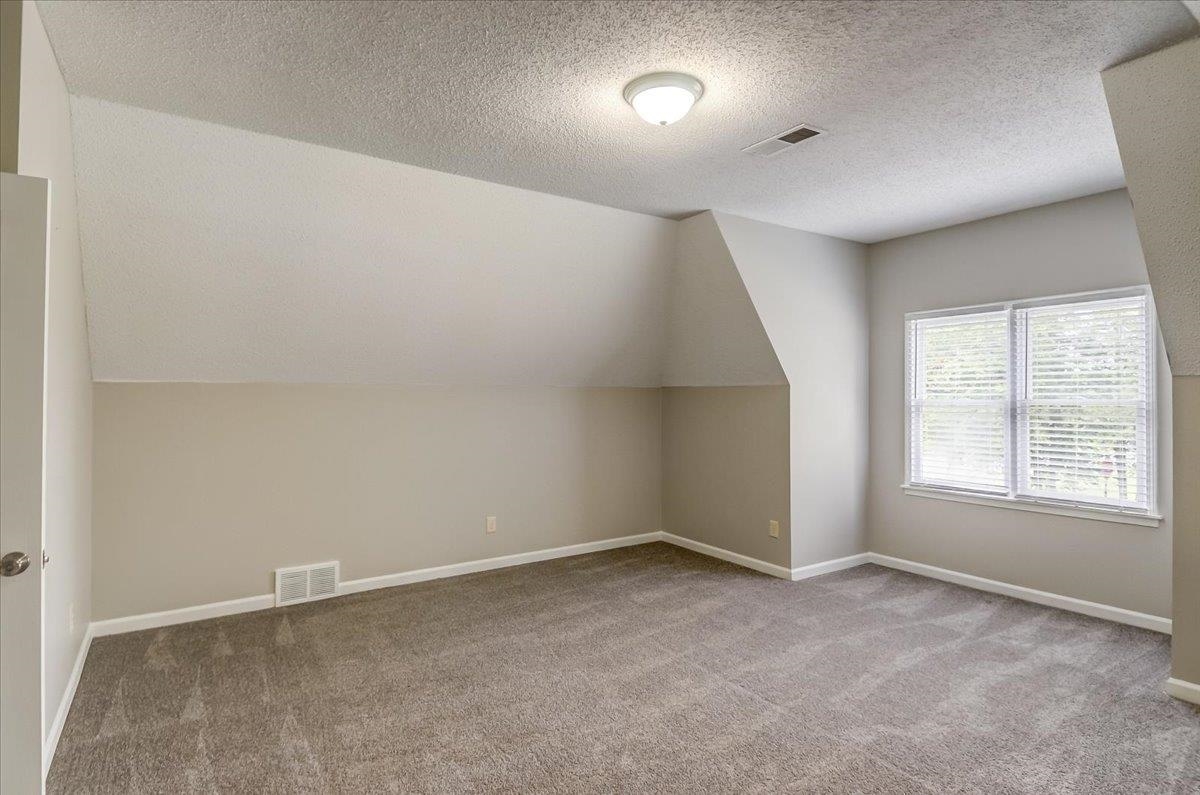 8855 Bridlewood Ln Property Photo 31