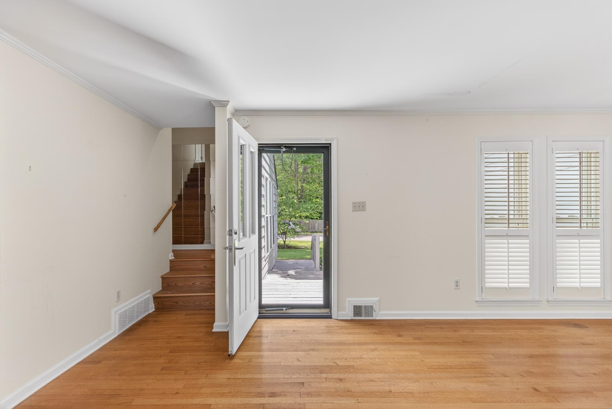 3121 Beechrun Dr Property Photo 5