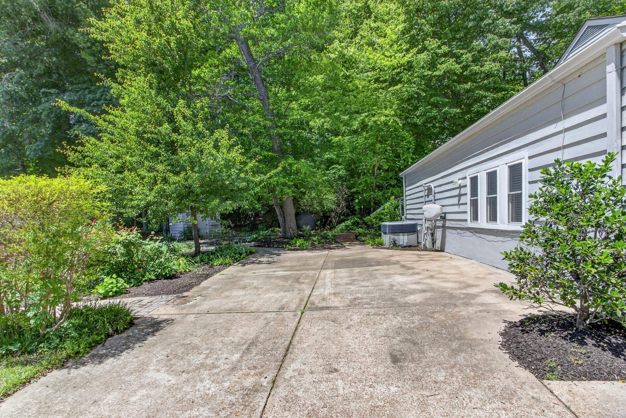 3121 Beechrun Dr Property Photo 40