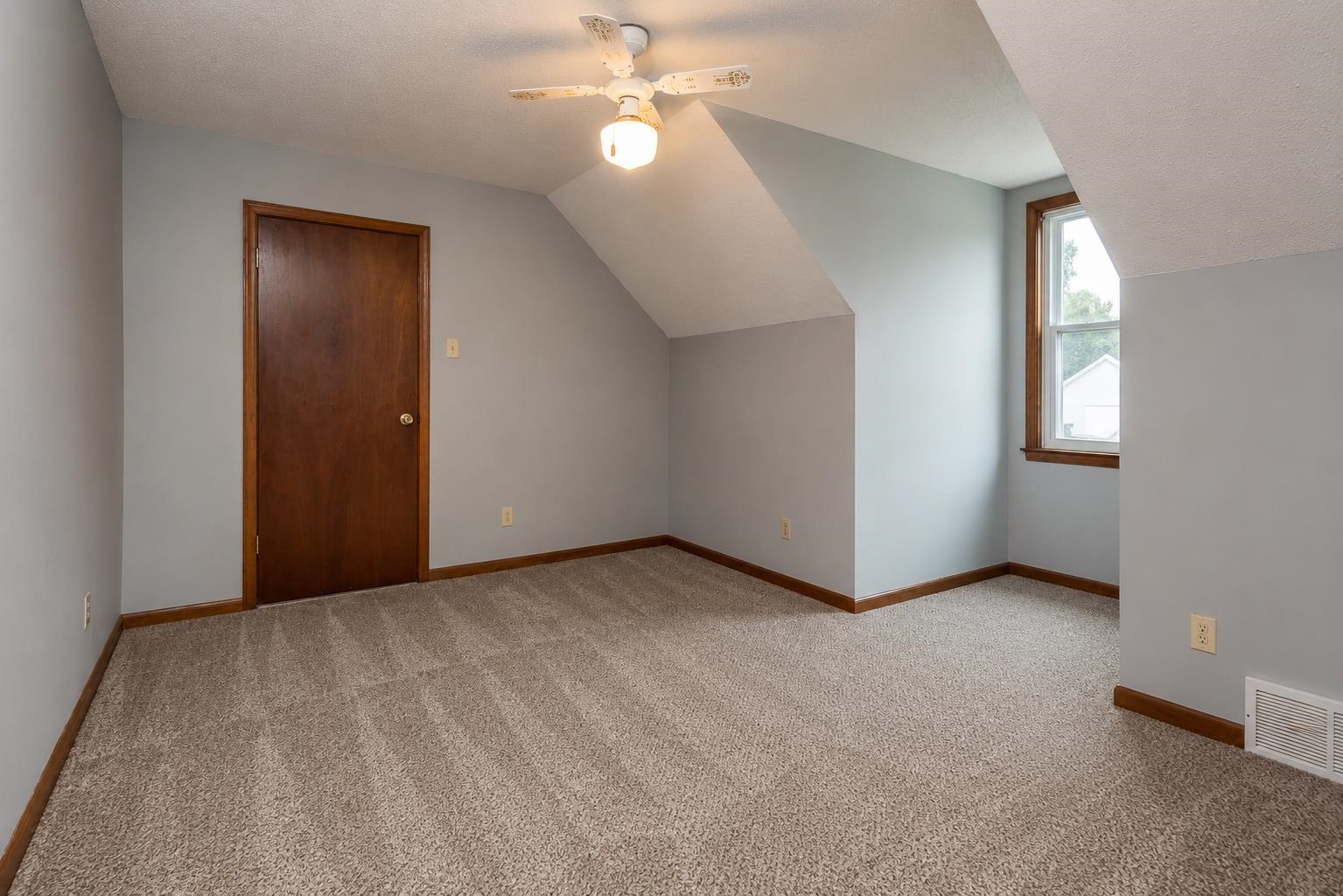 3307 Yalewood Dr Property Photo 22