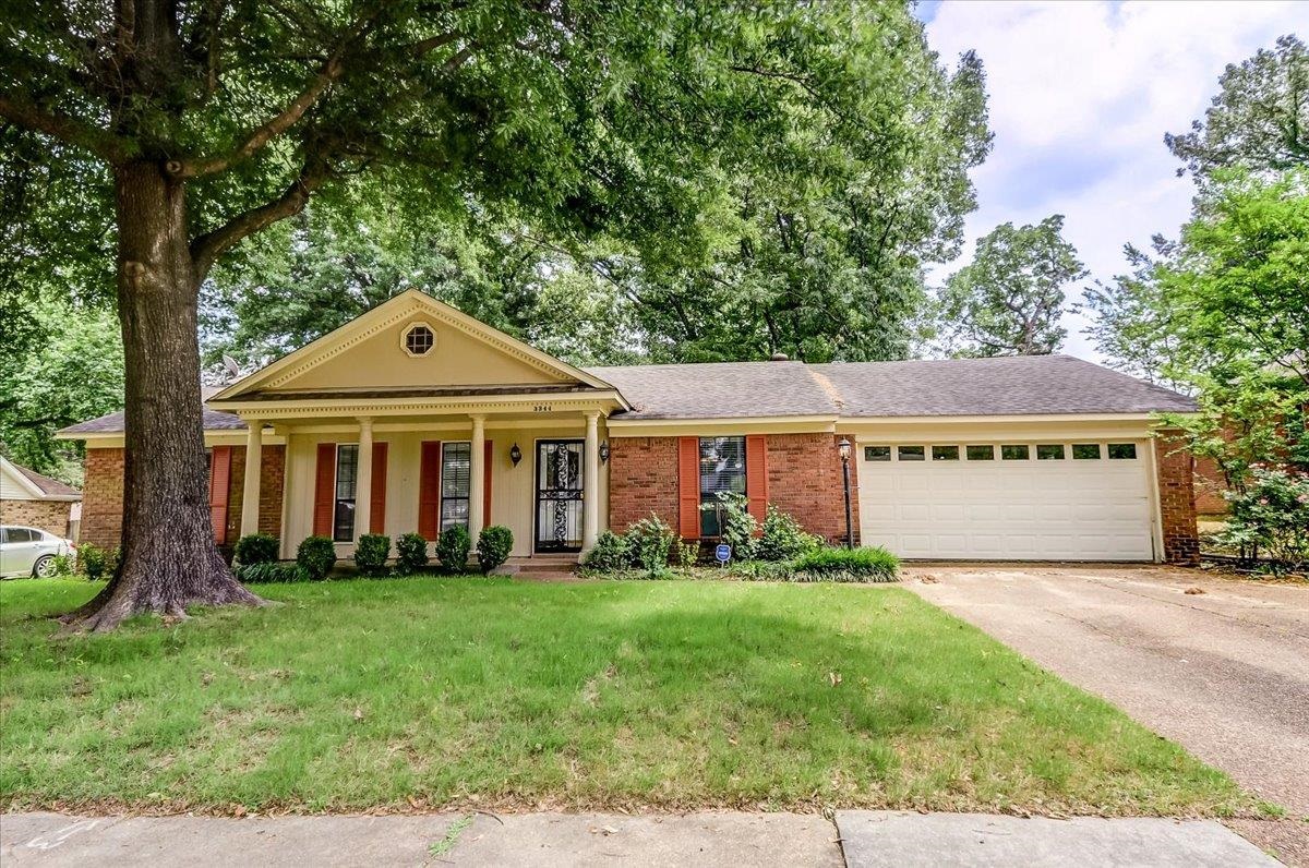 3344 SUMMERHILL DR Property Photo 1