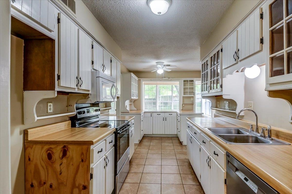3344 Summerhill Dr Property Photo 13