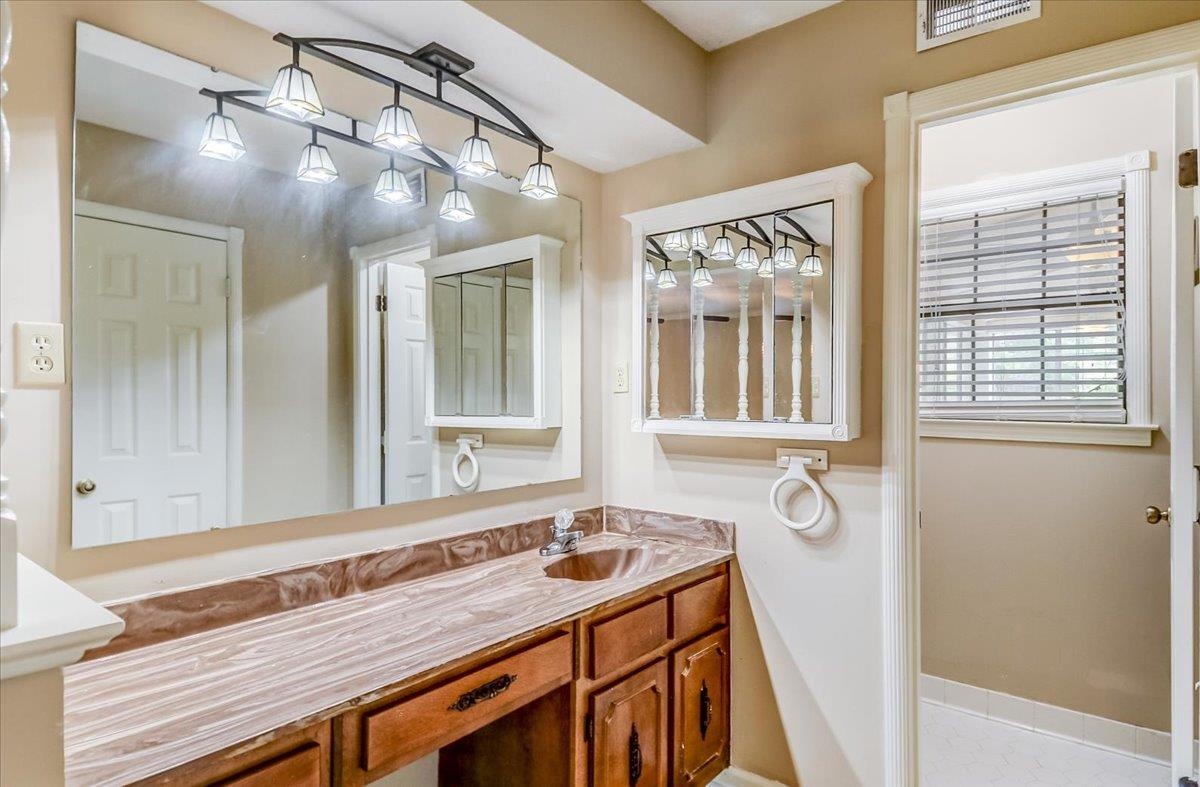 3344 Summerhill Dr Property Photo 25