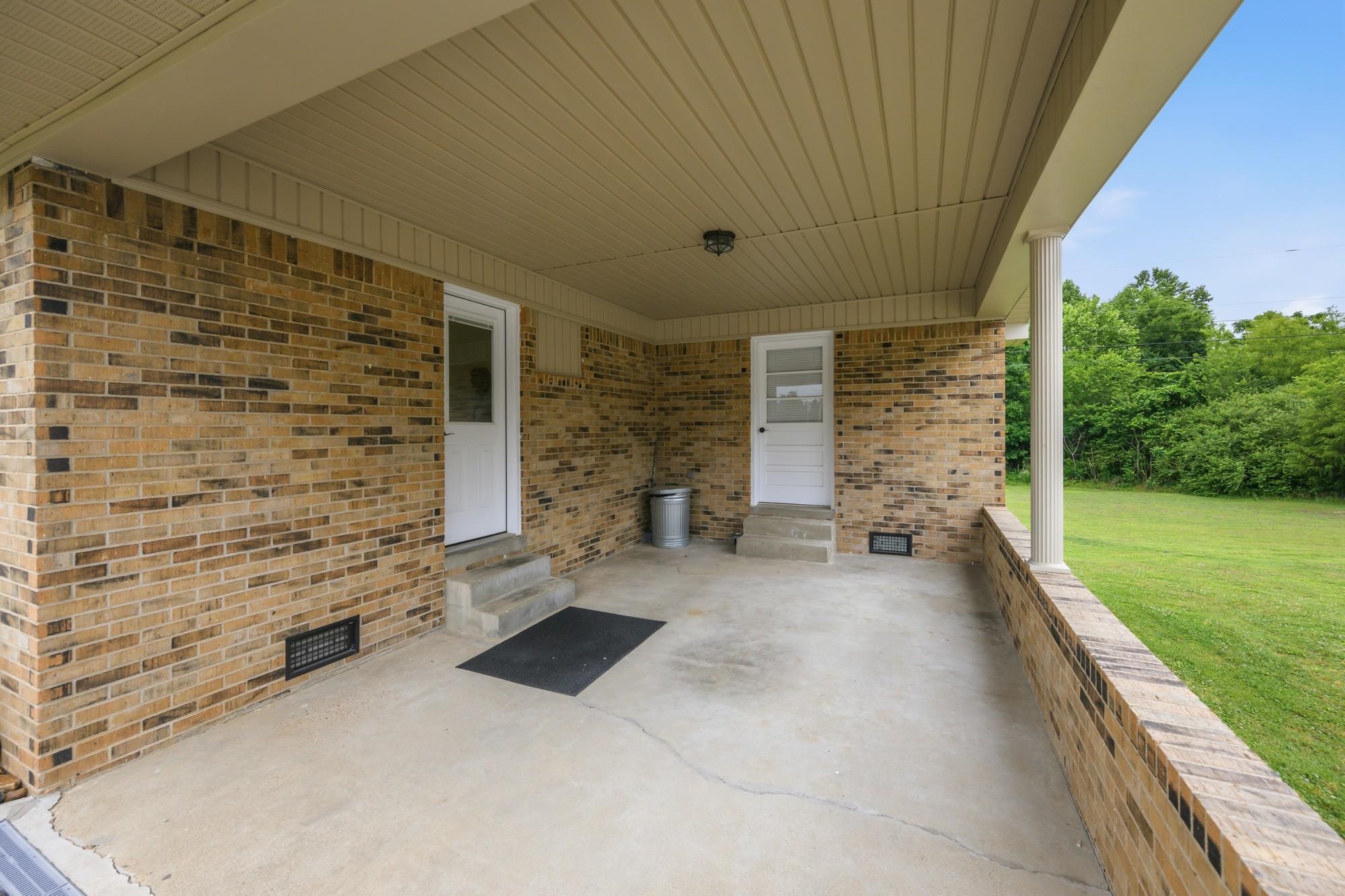 944 Brooksie Thompson Rd Property Photo 30
