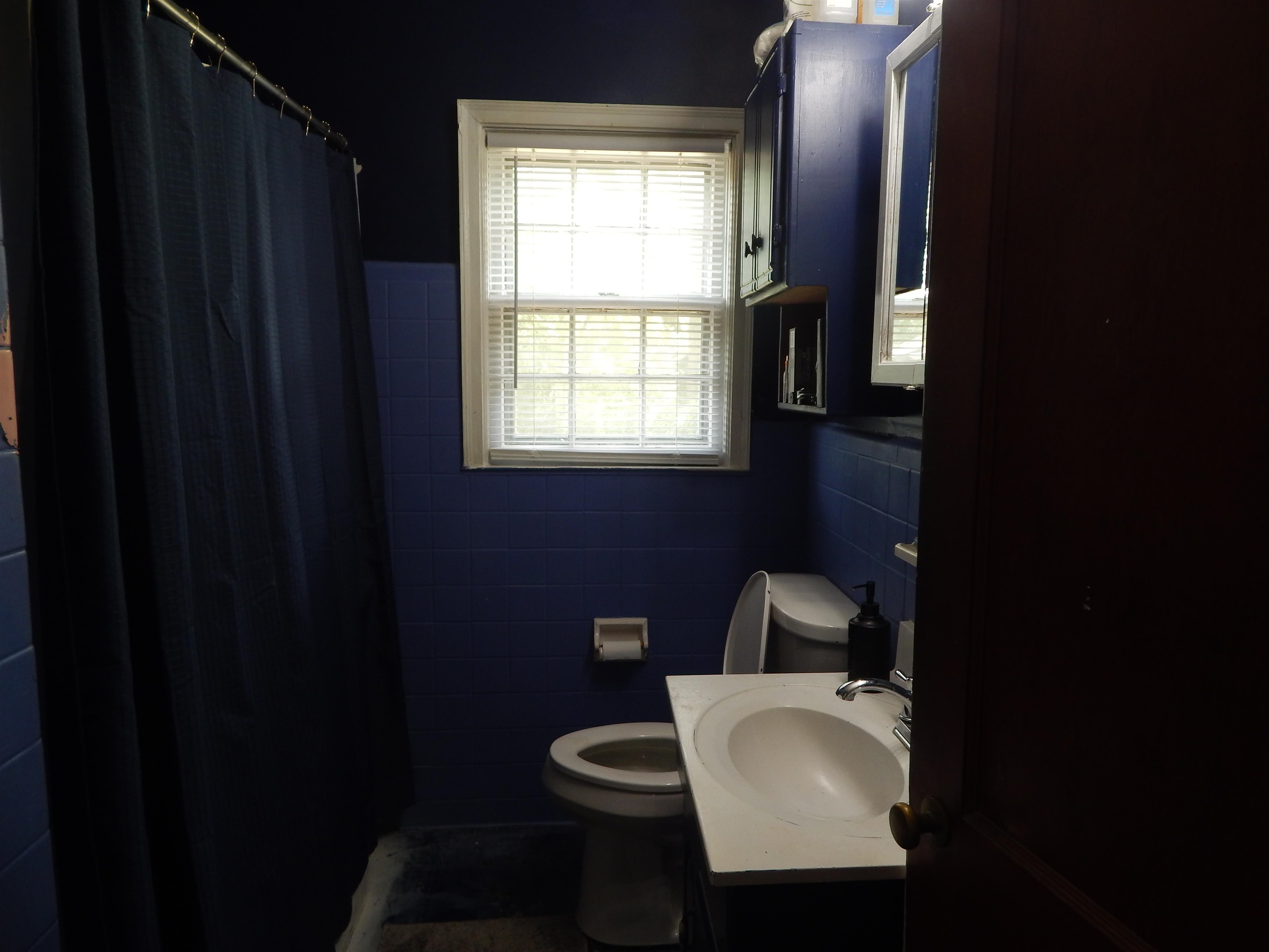 3793 Rhodes Ave Property Photo 7