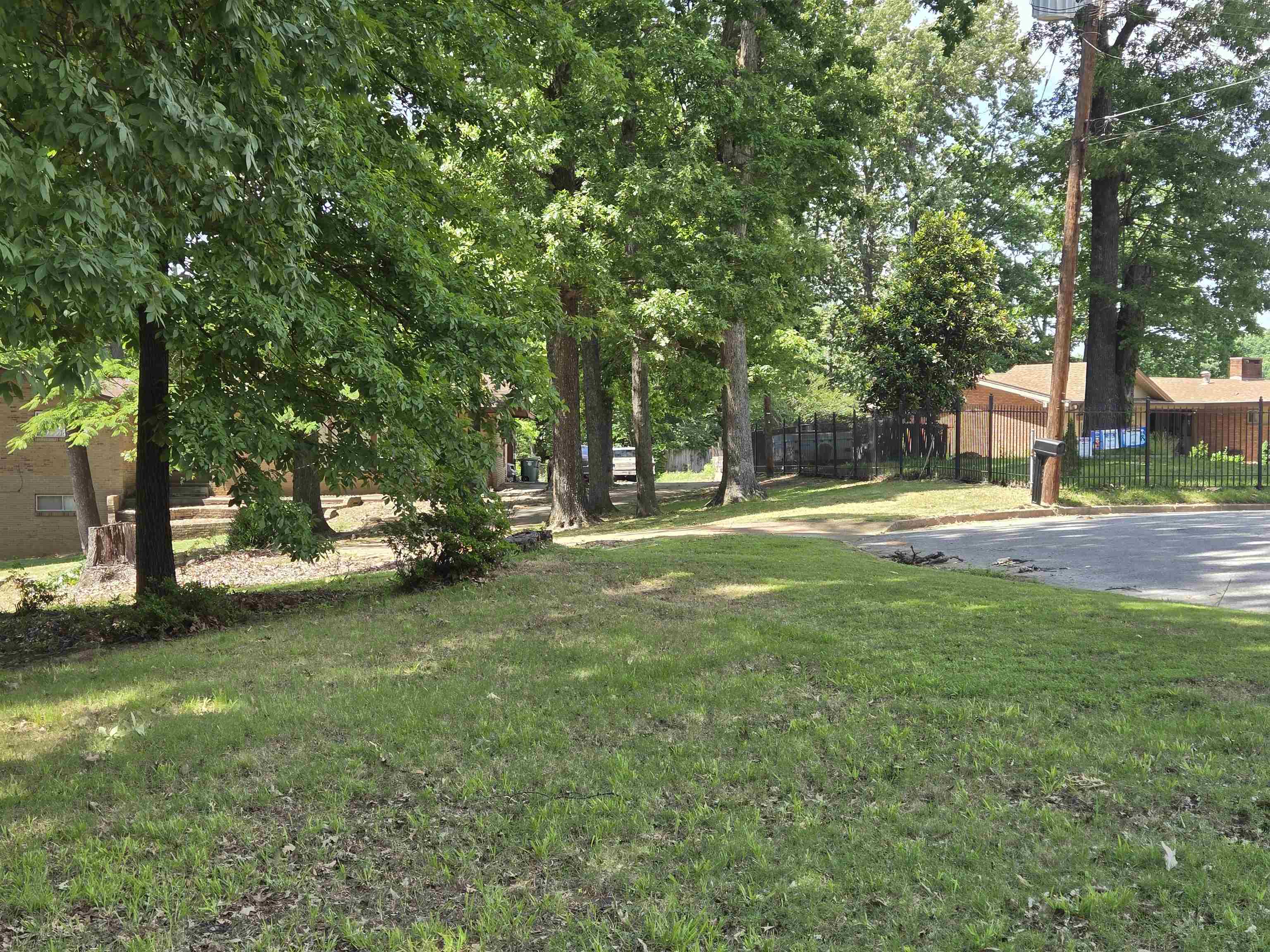 4664 Clearwater Dr Property Photo 2