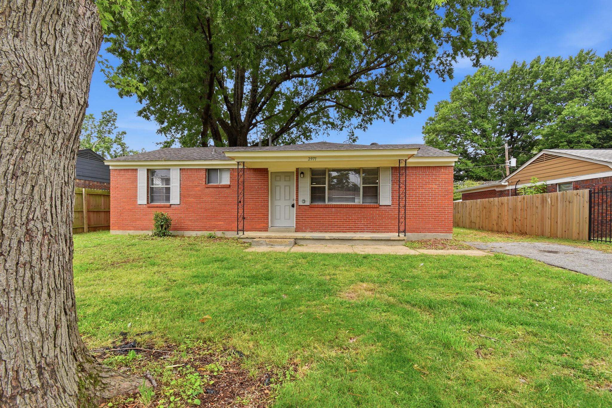 2971 Dearing Rd Property Photo 1