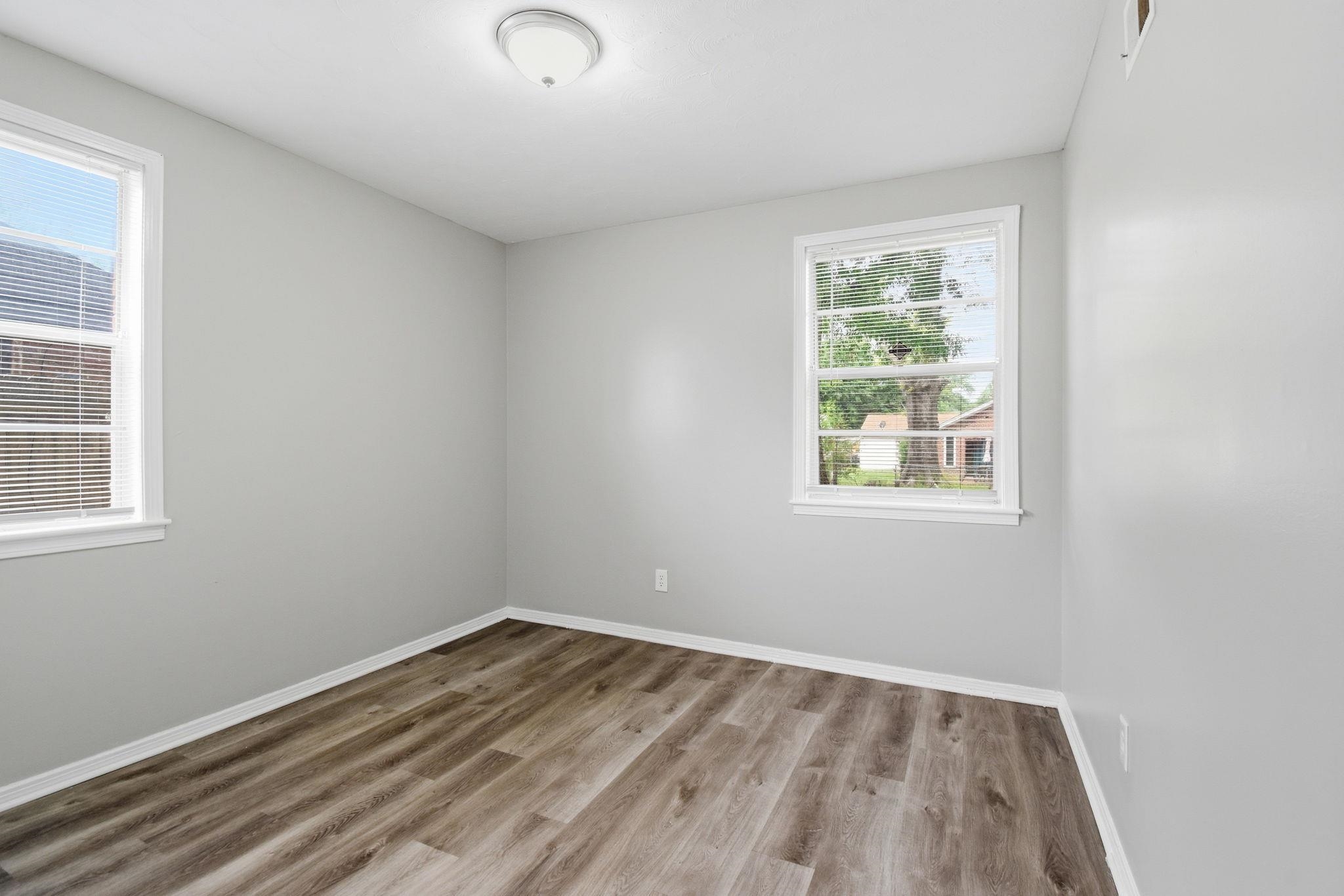 2971 Dearing Rd Property Photo 18