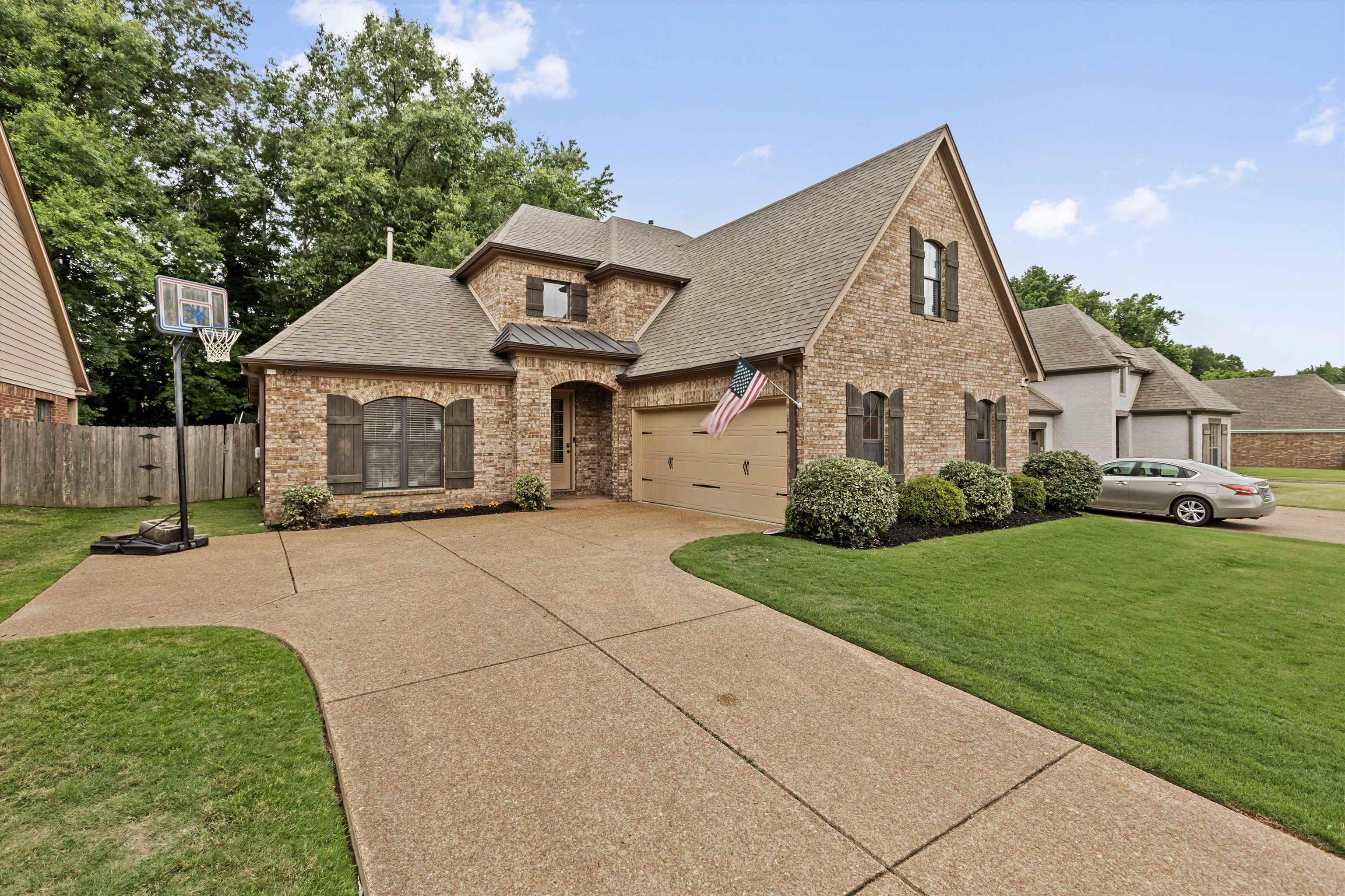 6025 Garrett Valley Ln Property Photo 2