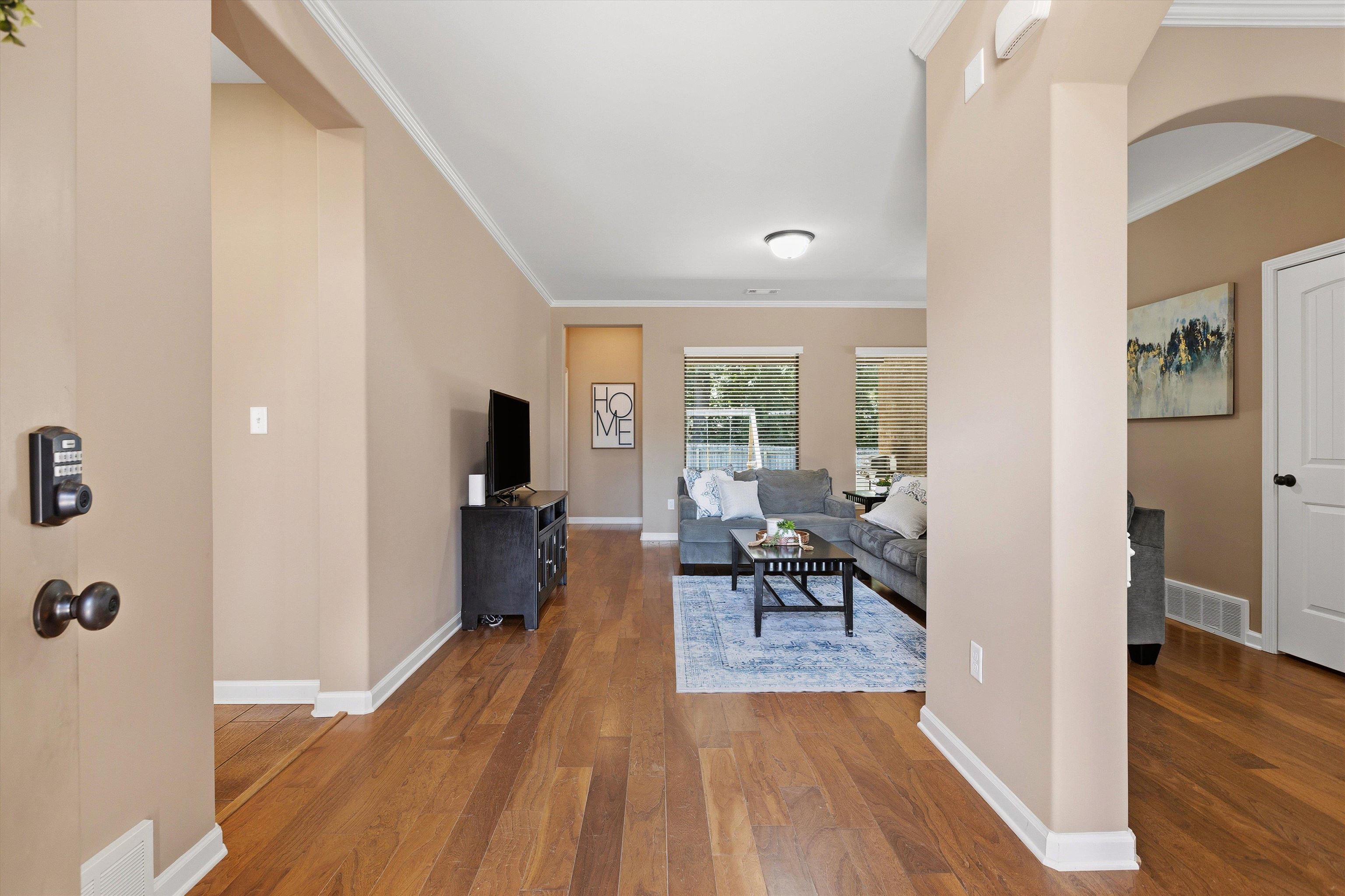 6025 Garrett Valley Ln Property Photo 5
