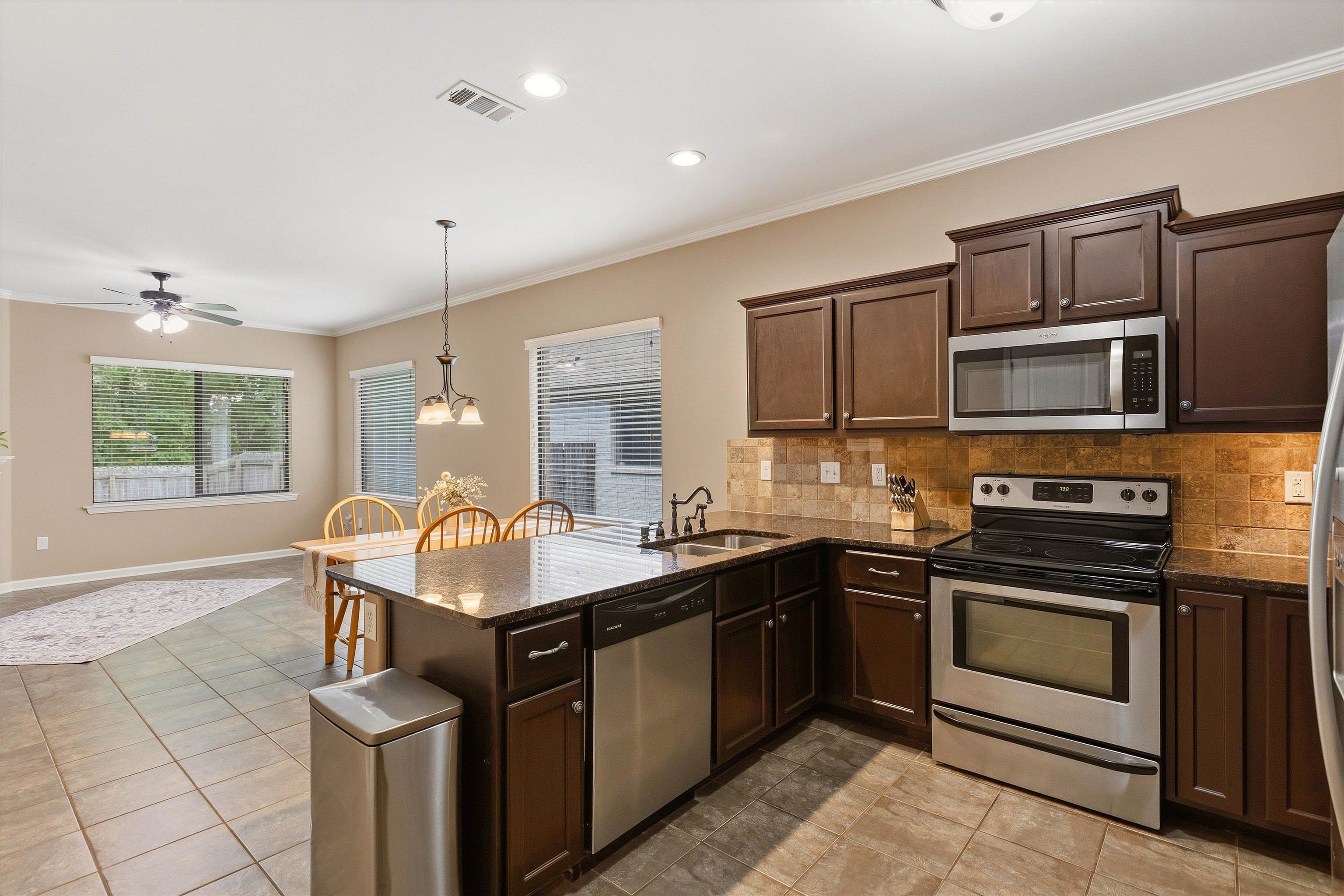 6025 Garrett Valley Ln Property Photo 10