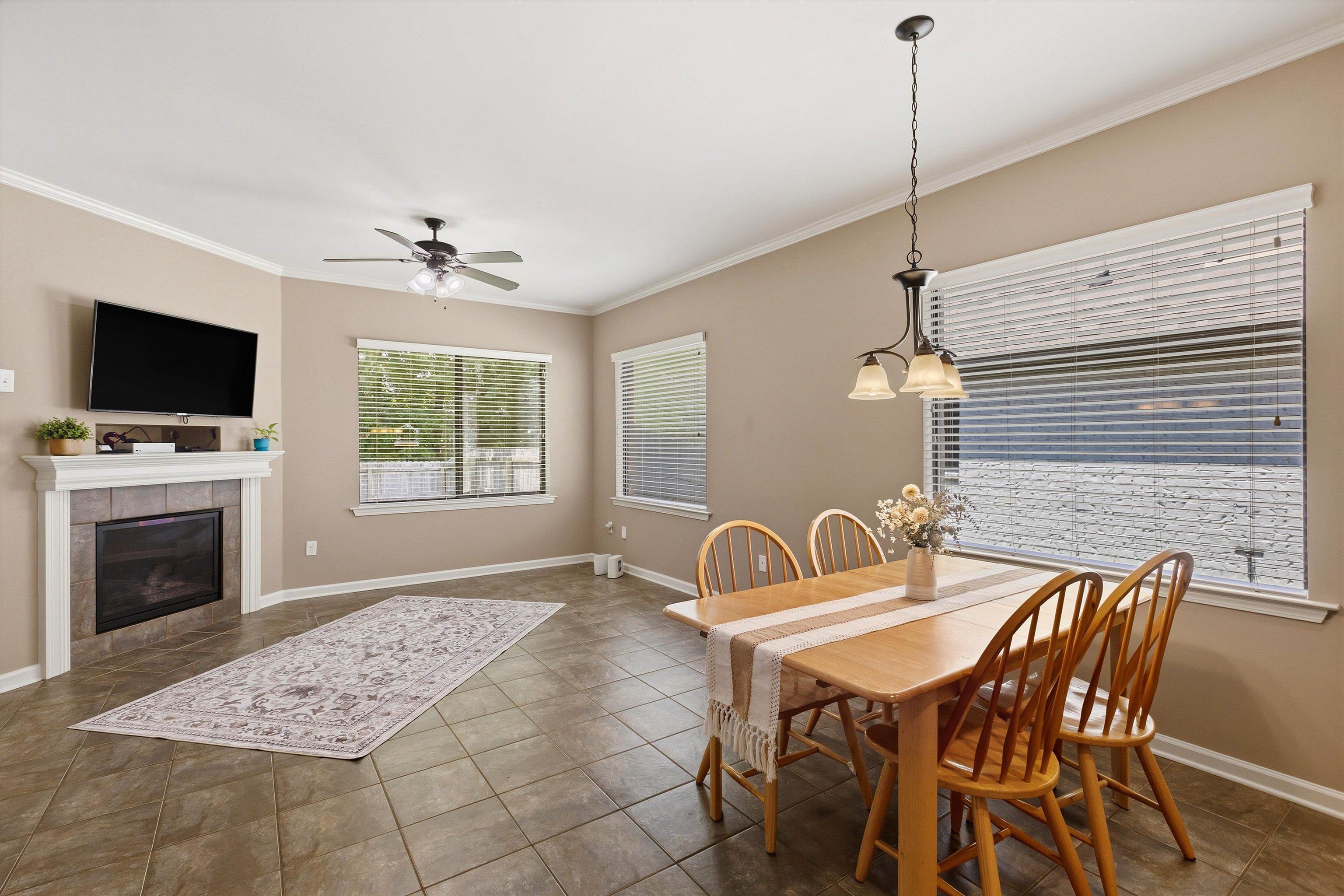 6025 Garrett Valley Ln Property Photo 14