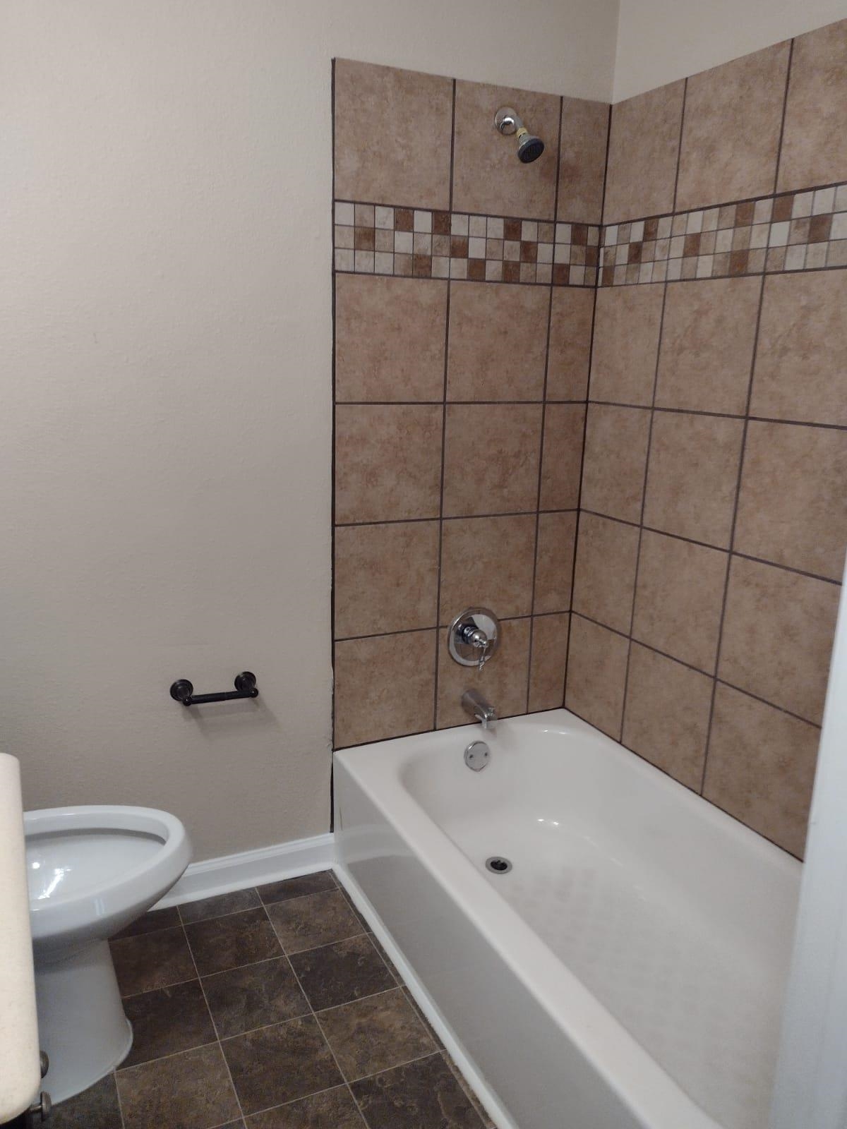 605 Leavert Ave Property Photo 7