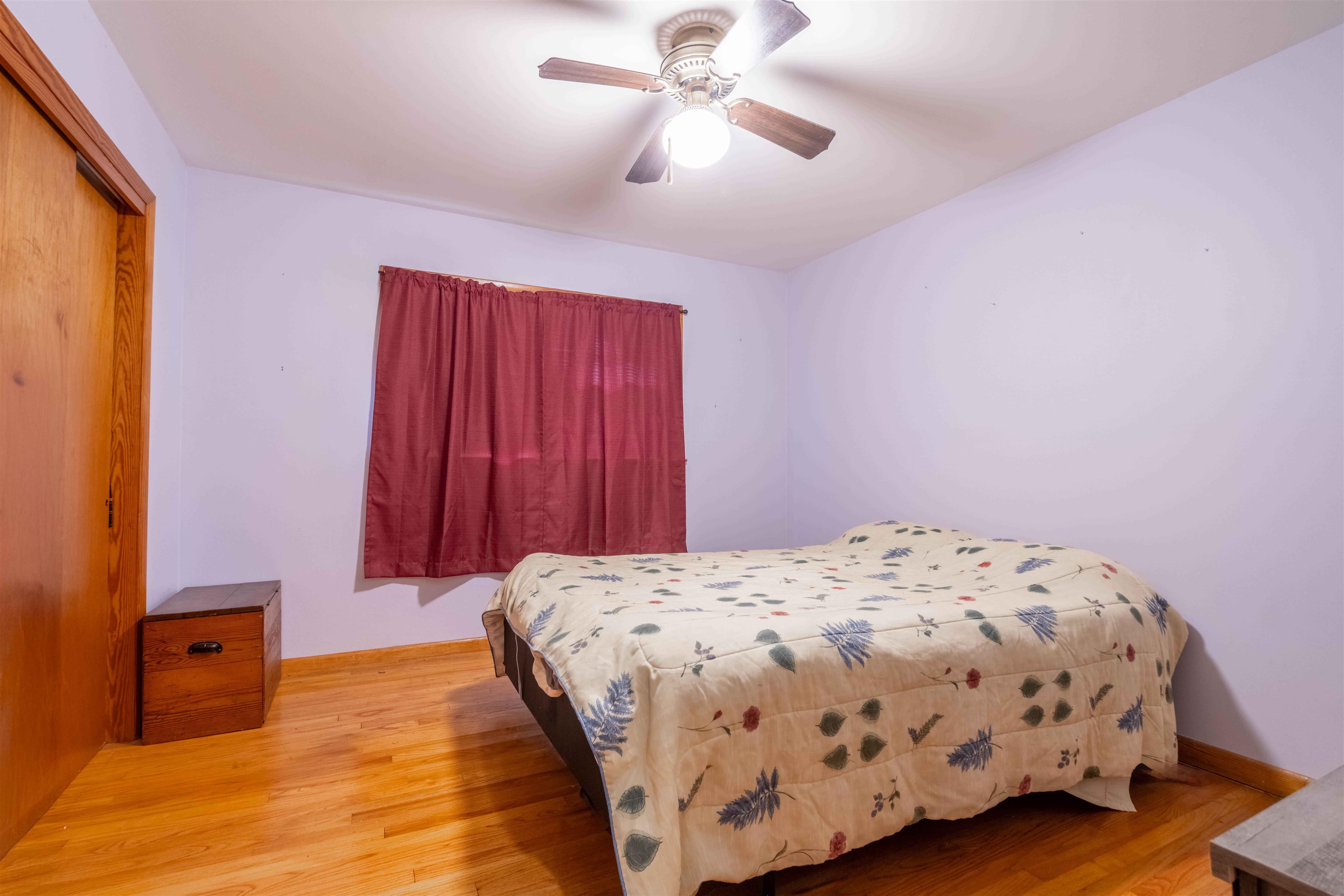 1037 W End St Property Photo 17