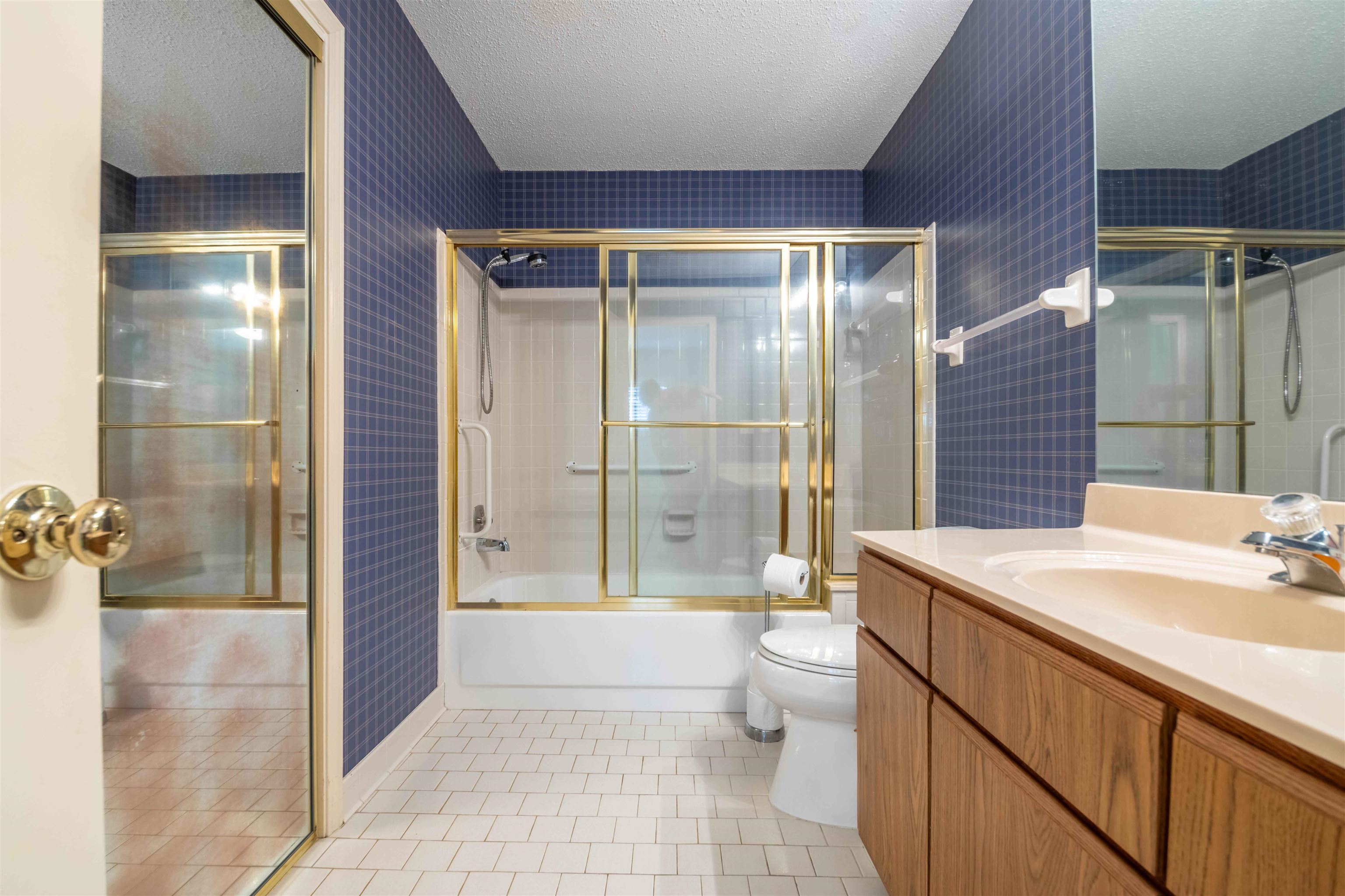 6680 Pondview Cv Property Photo 27
