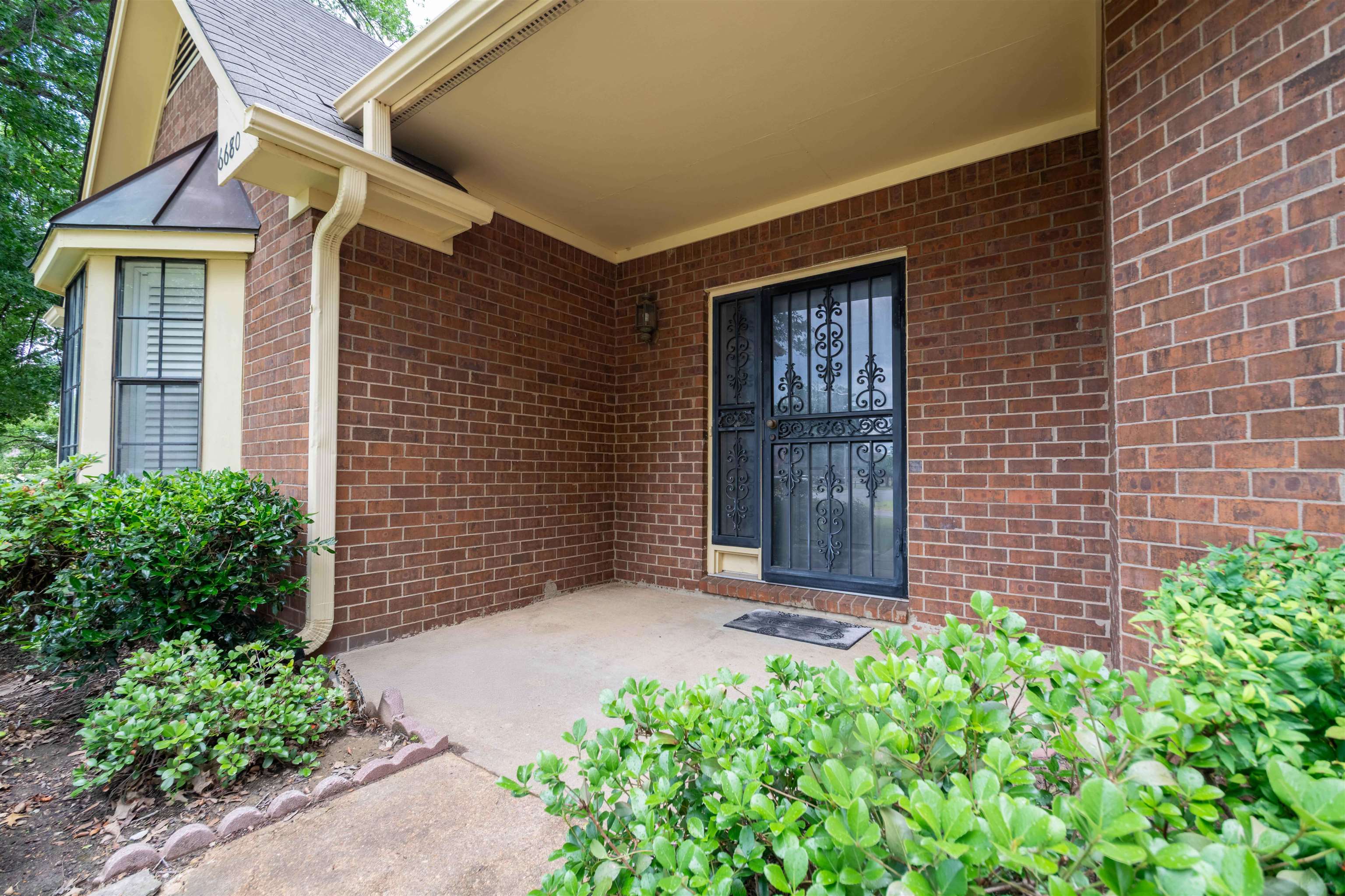 6680 Pondview Cv Property Photo 33