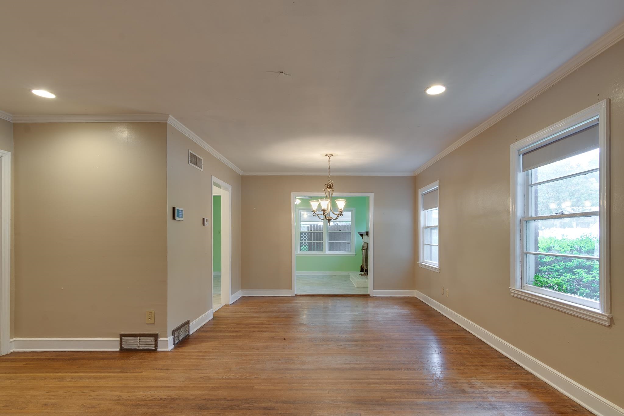 1134 Dearing Rd Property Photo 3