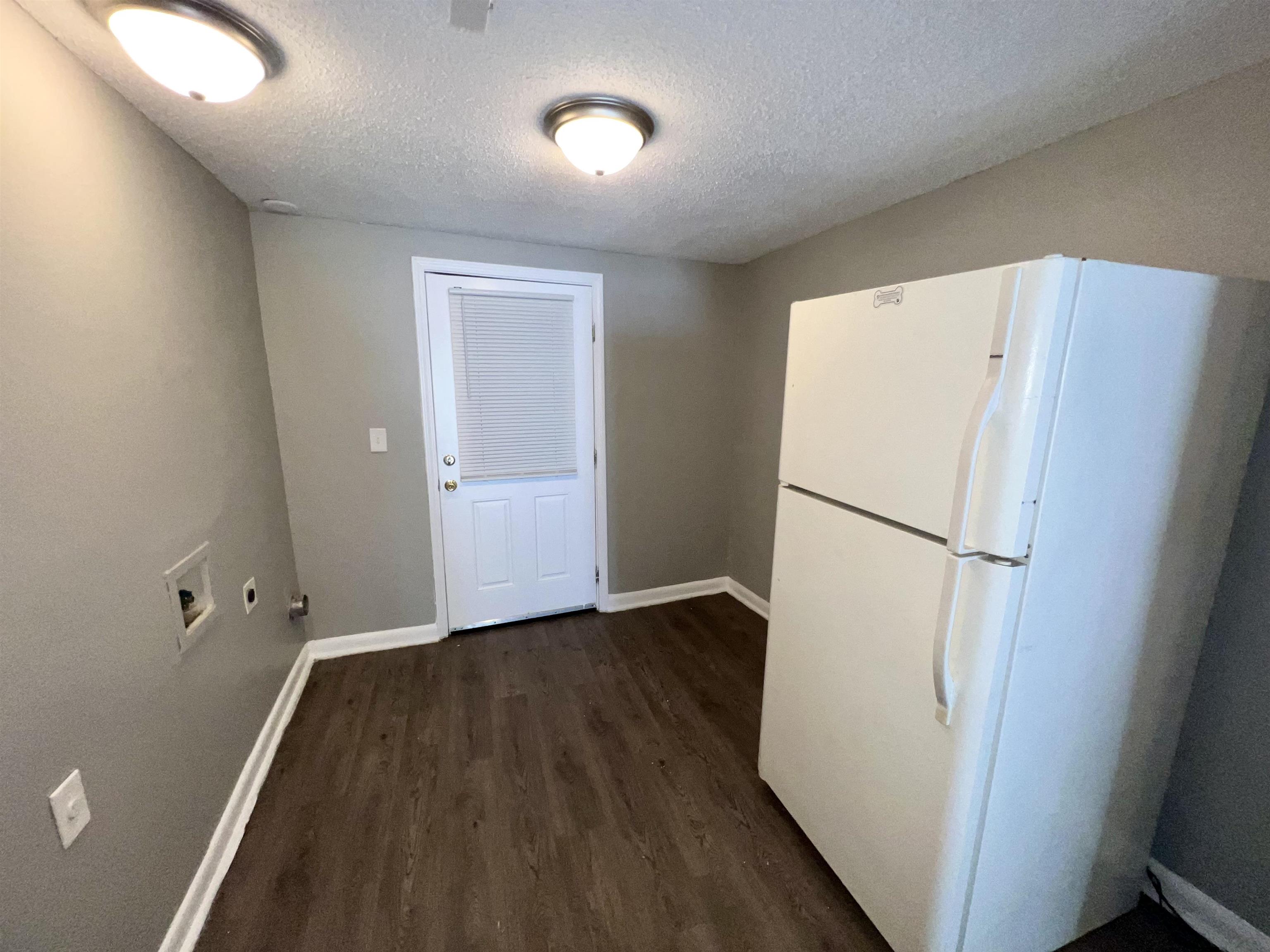 1491 Dallas St Property Photo 7