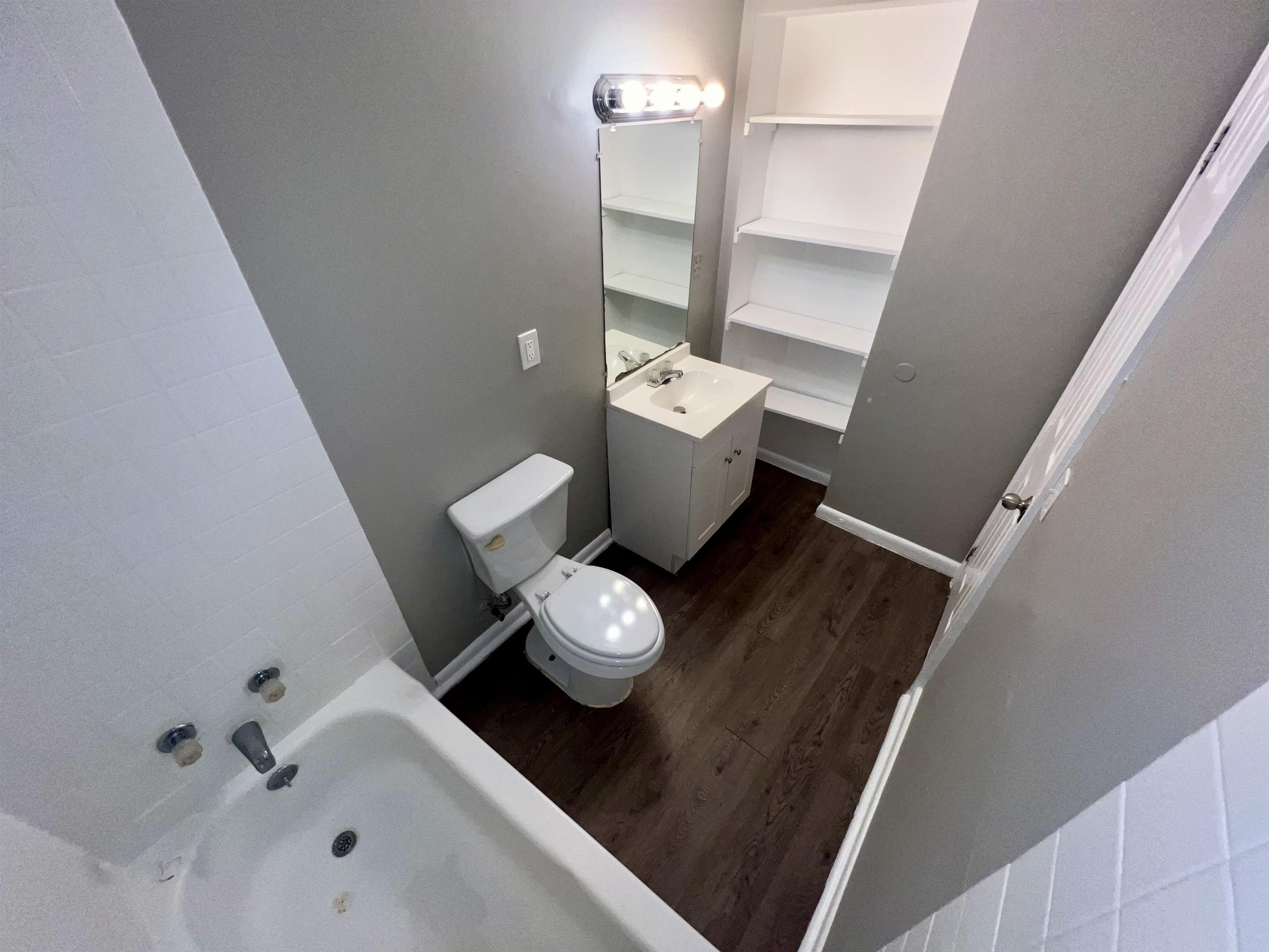 1491 Dallas St Property Photo 17