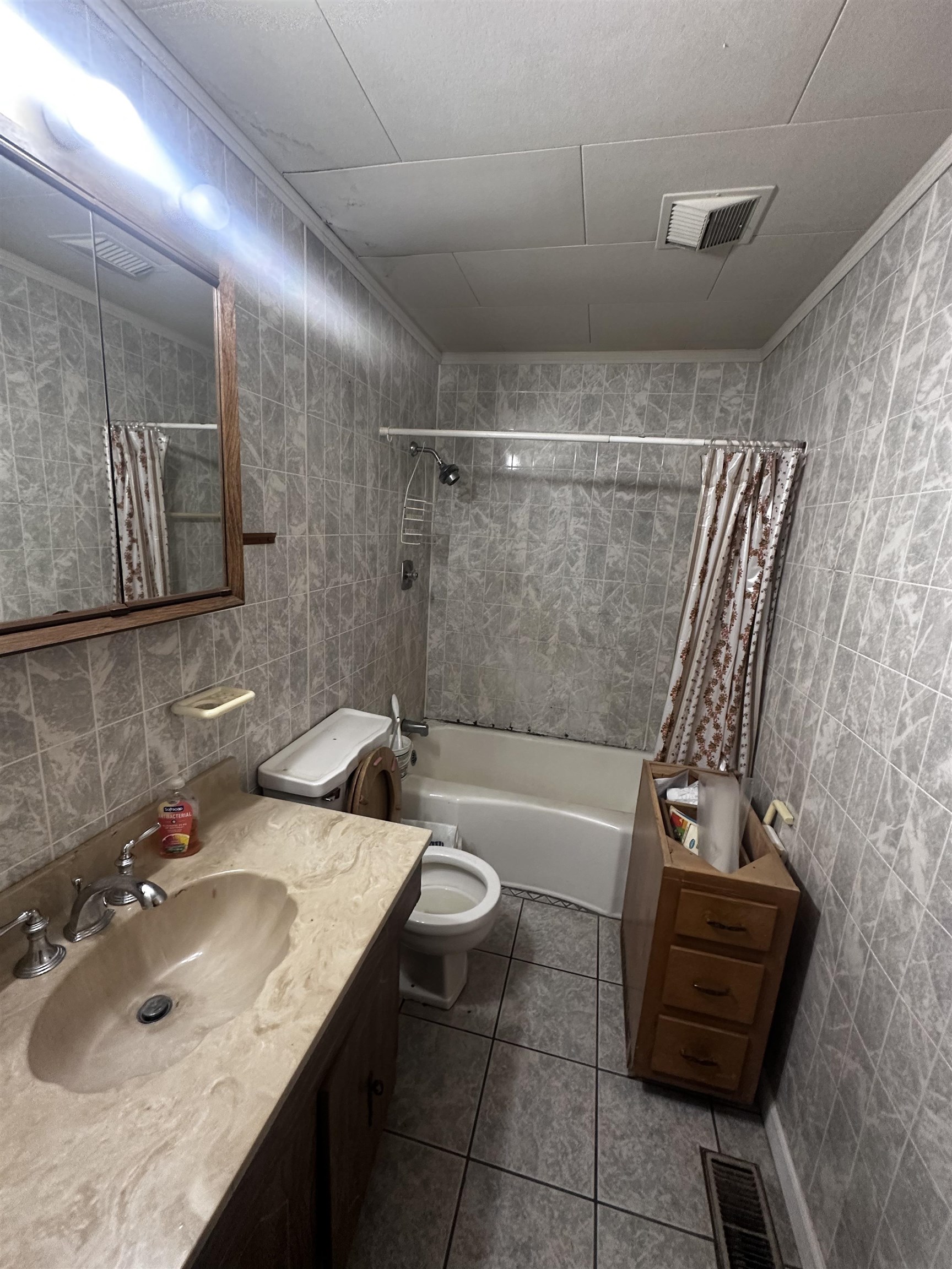 1865 Bartlett Ave E Property Photo 30