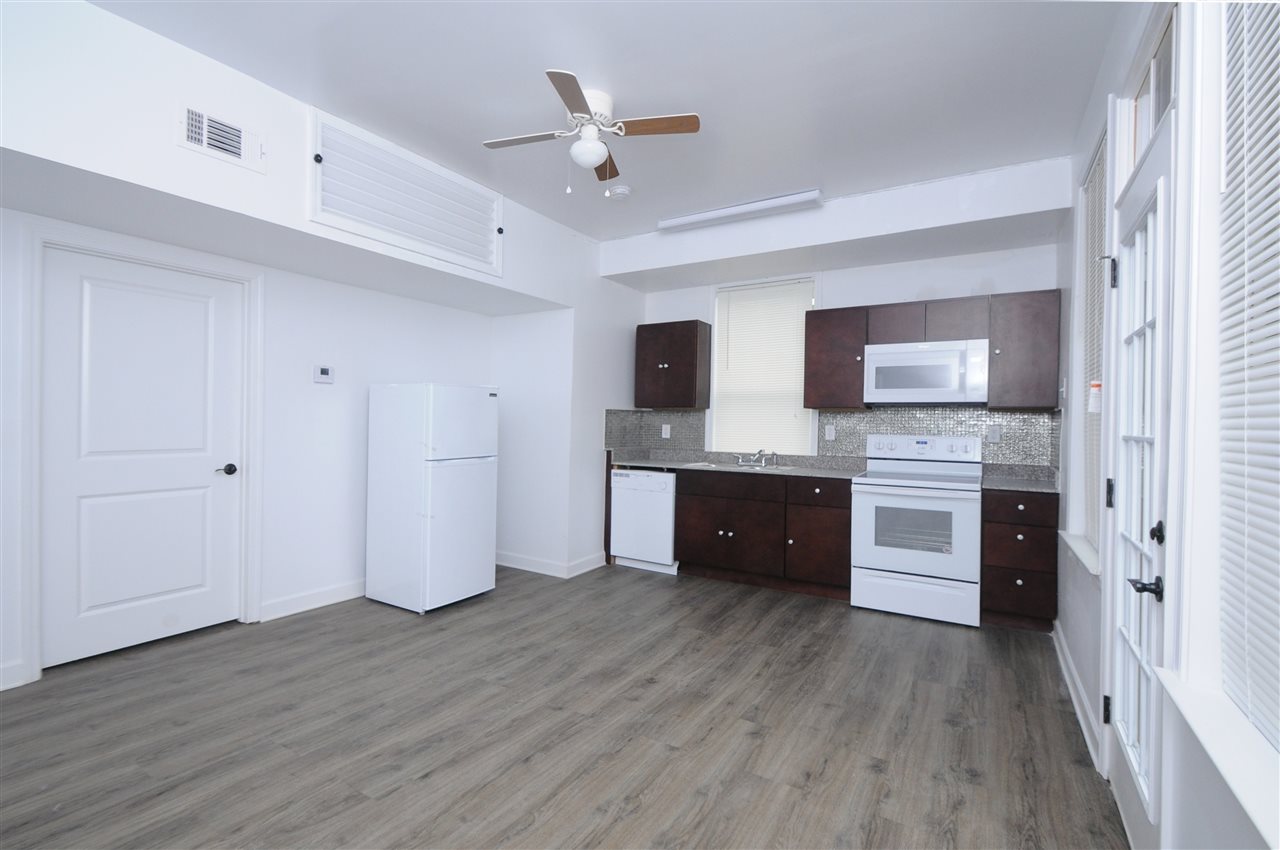 528 E Parkway Ave 9 Property Photo 5