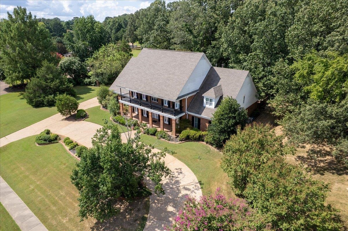 9551 Fox Hill Cir Property Photo 4