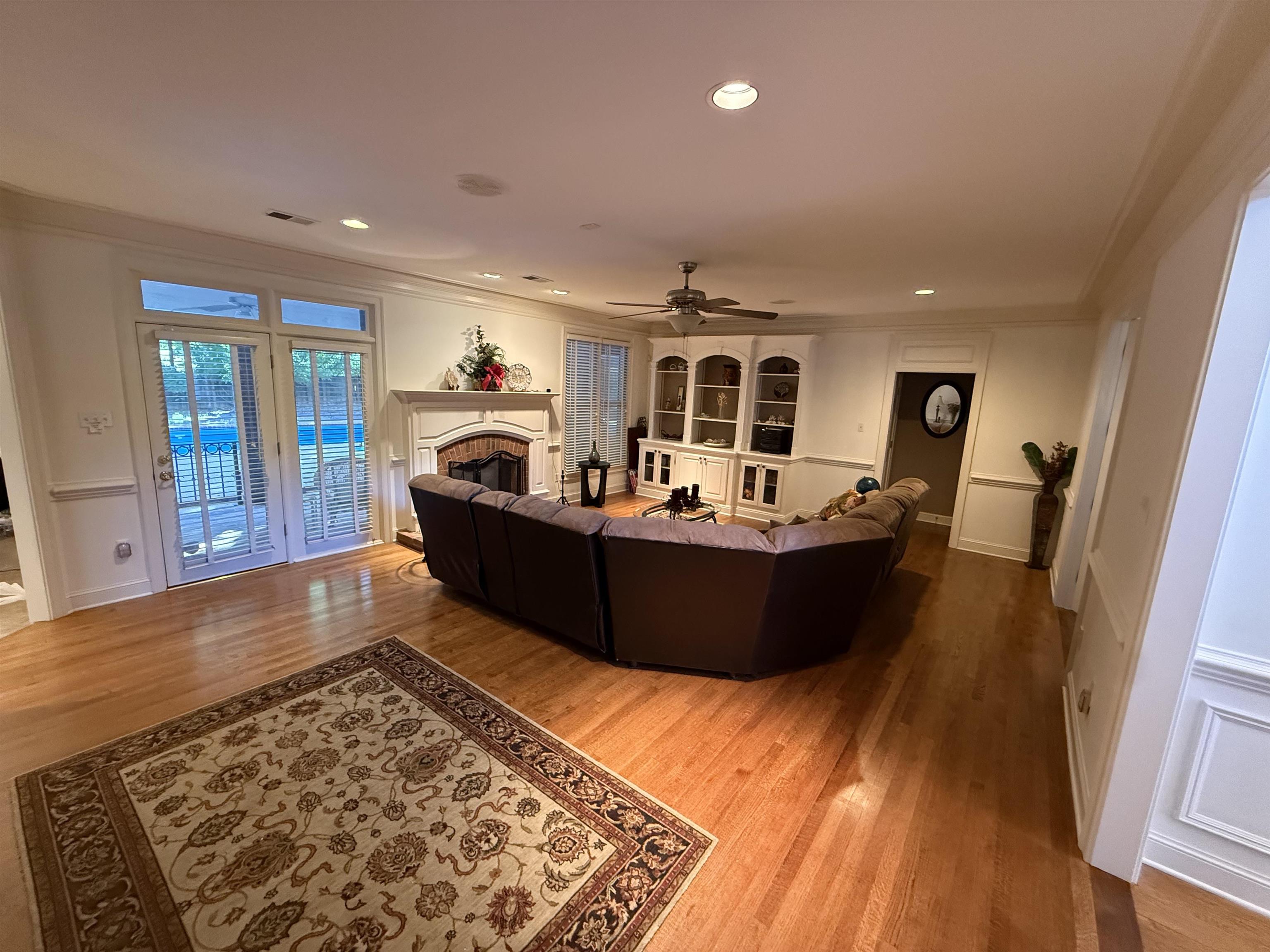 9551 Fox Hill Cir Property Photo 13