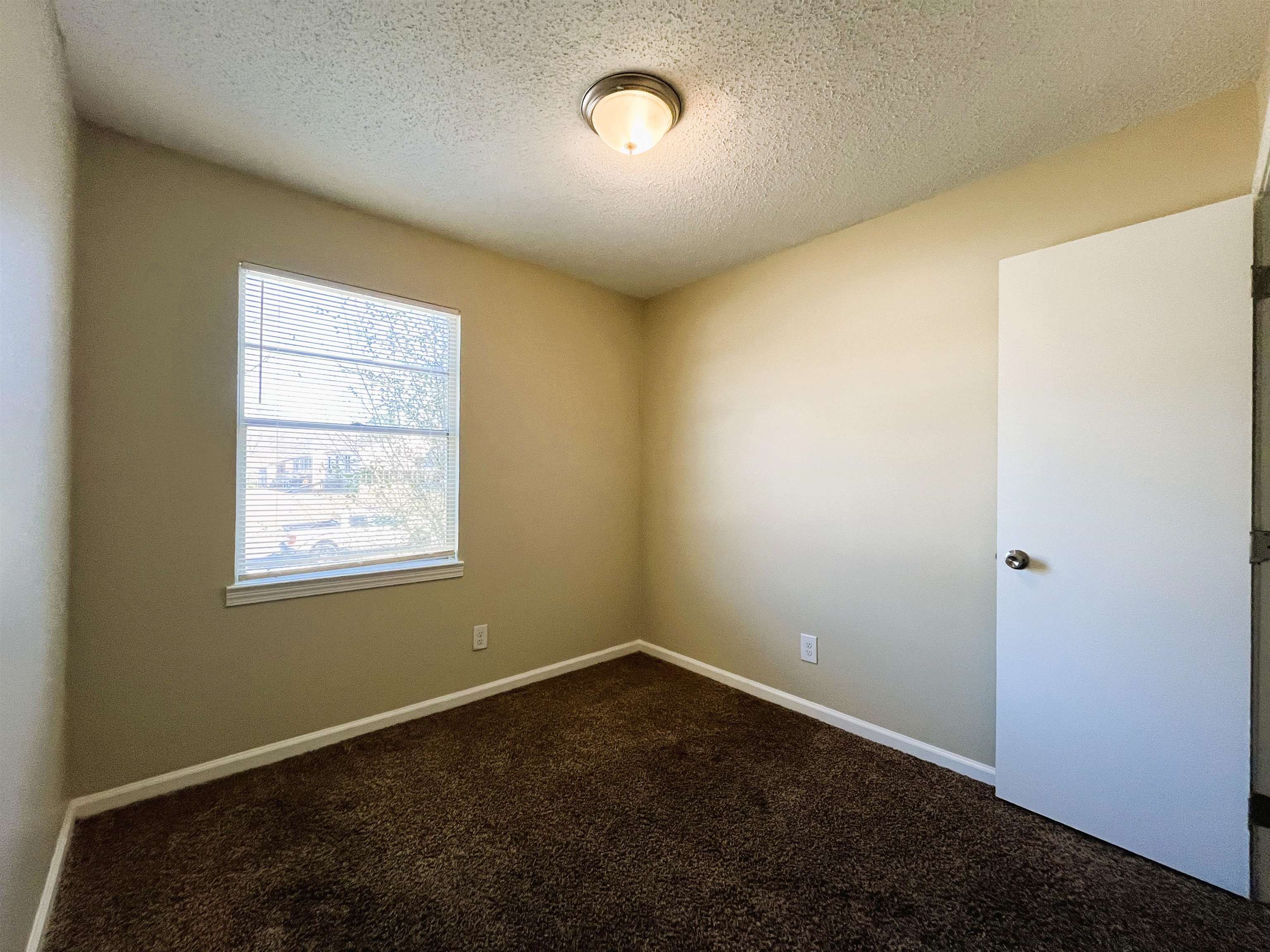 4551 Sunny View Dr Property Photo 14