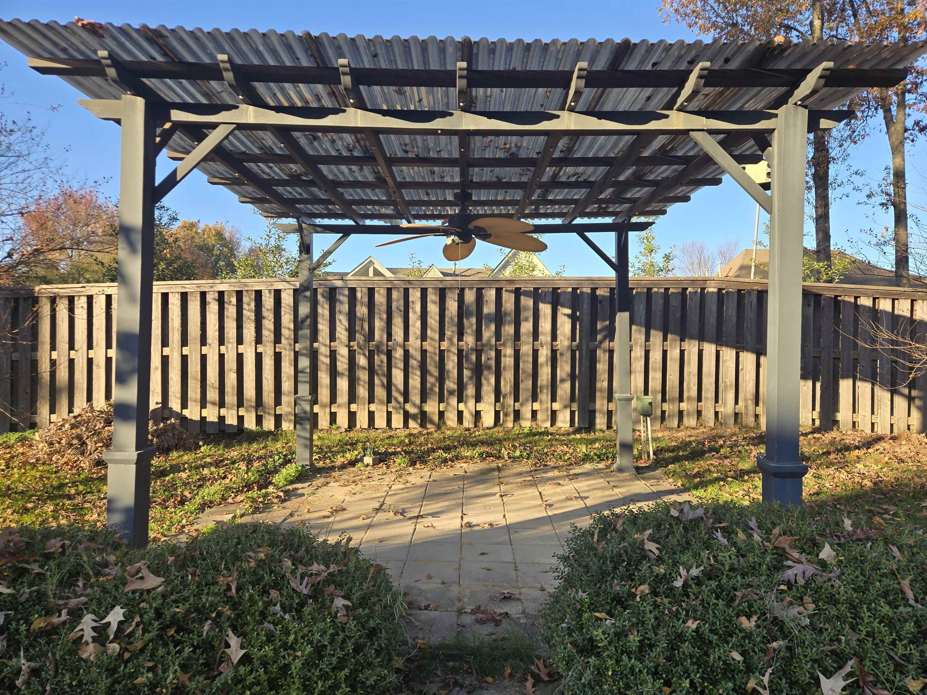 8280 Rebecca Woods Dr Property Photo 15