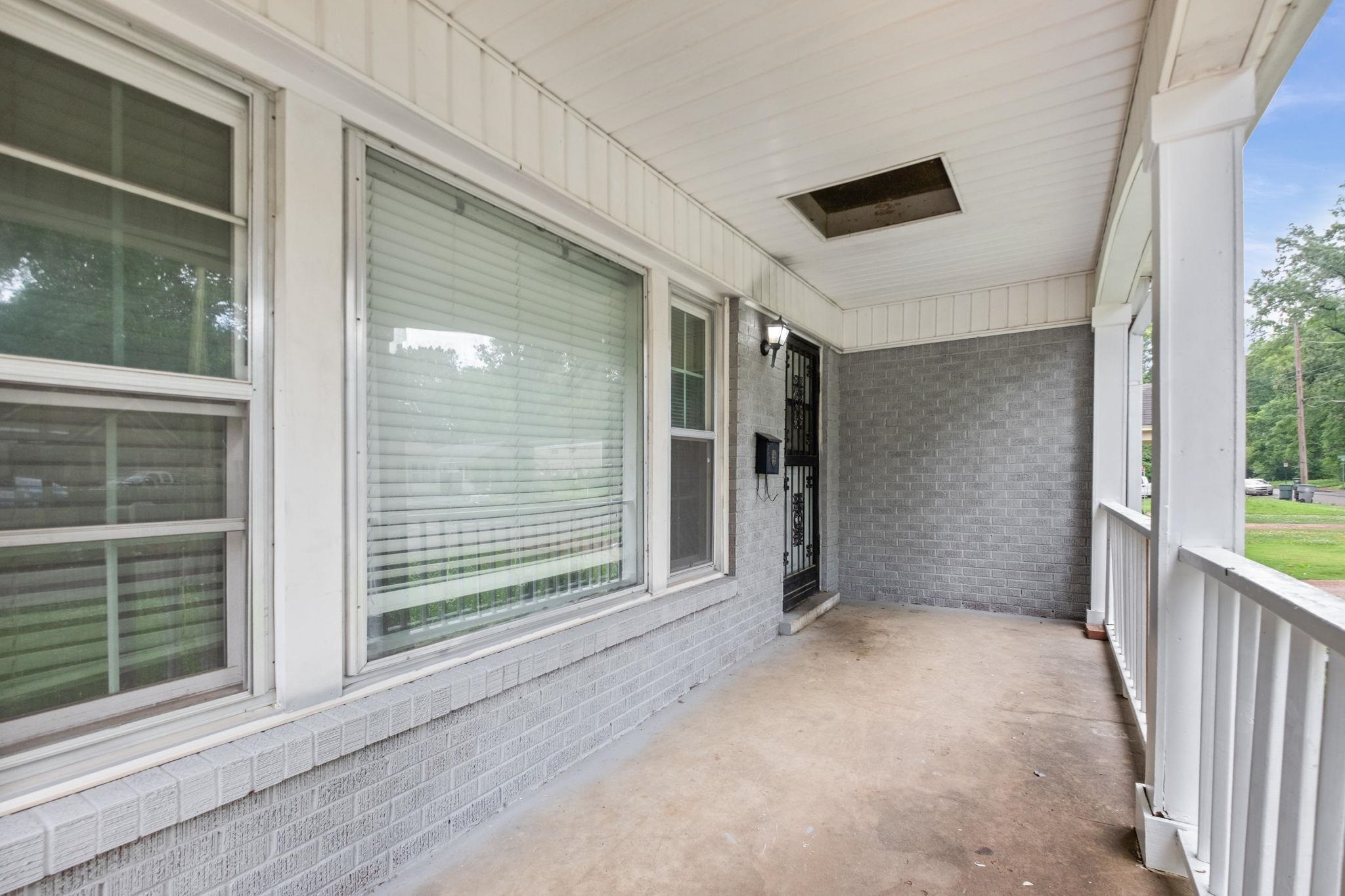 3280 Carnes Ave Property Photo 5