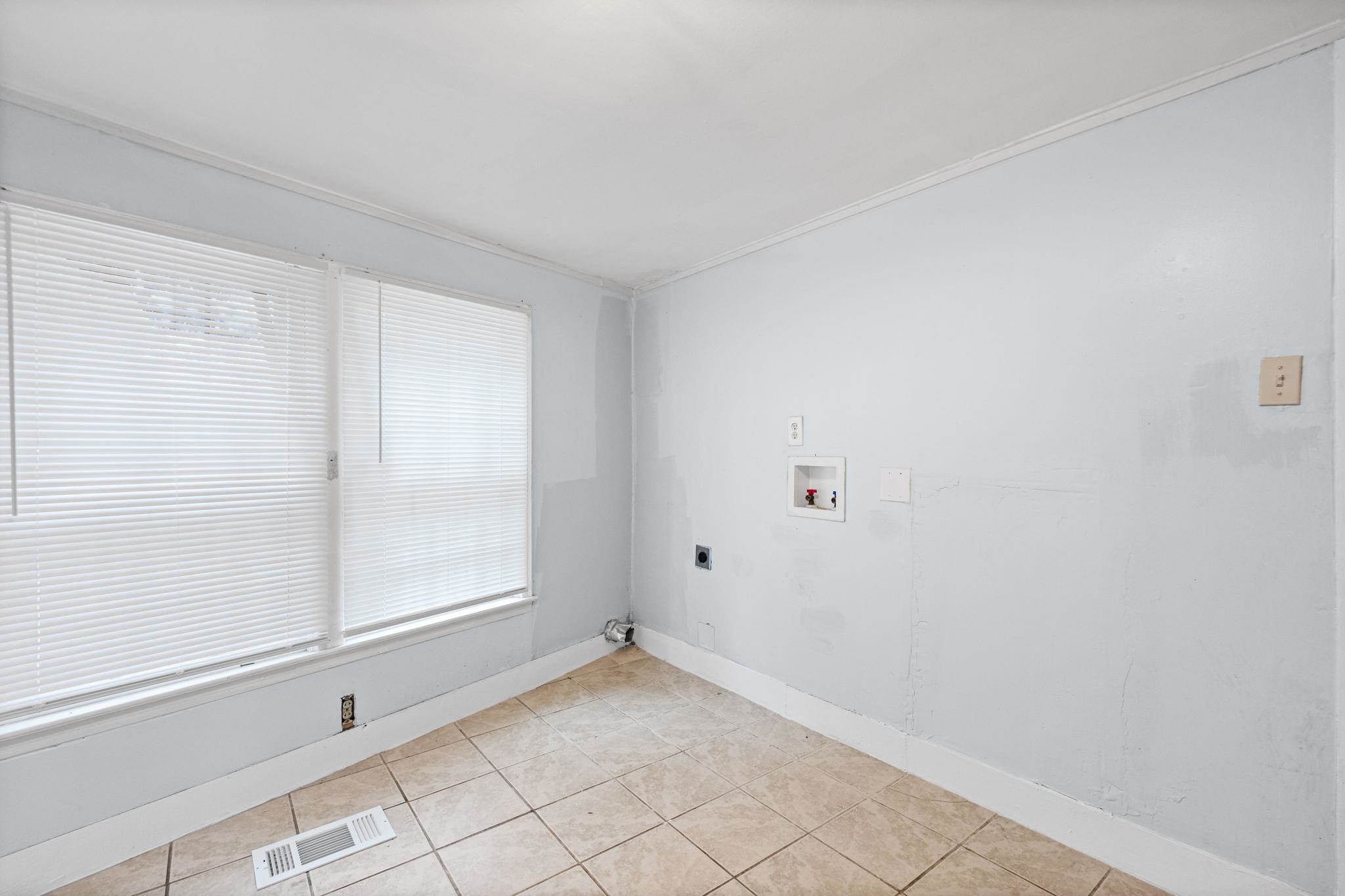 3280 Carnes Ave Property Photo 14
