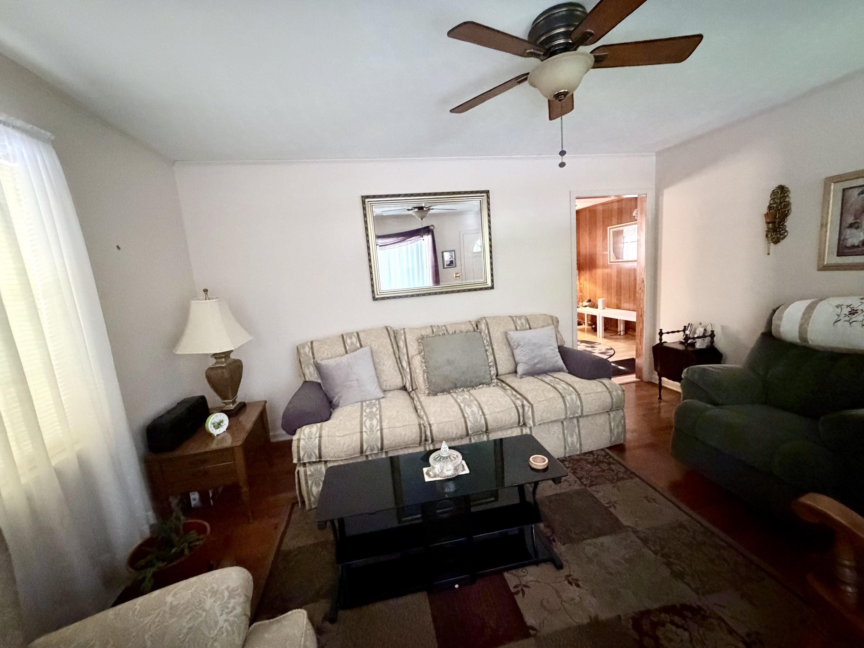 321 Pipkin Rd Property Photo 2