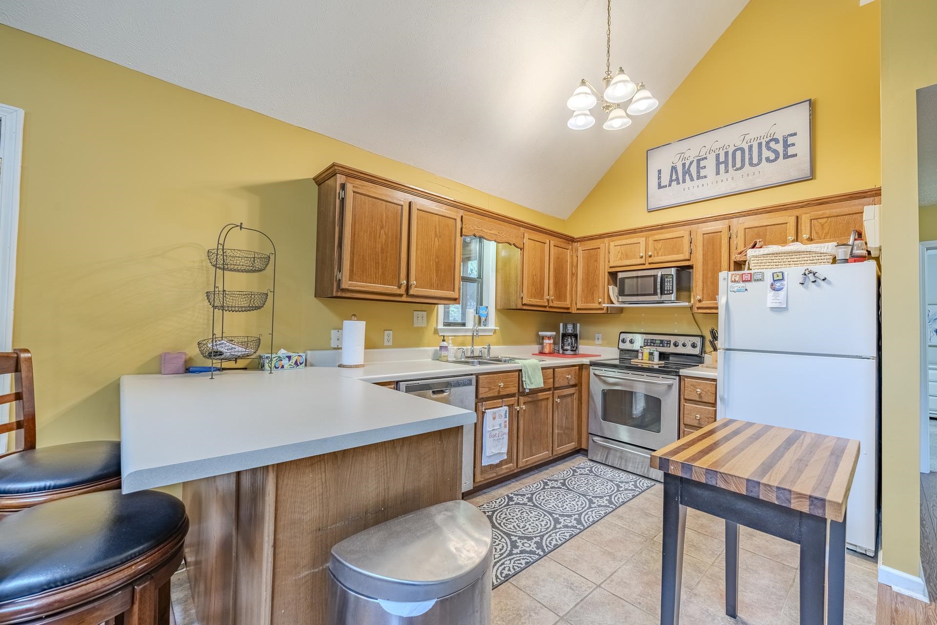 405 Murray Ln Property Photo 15