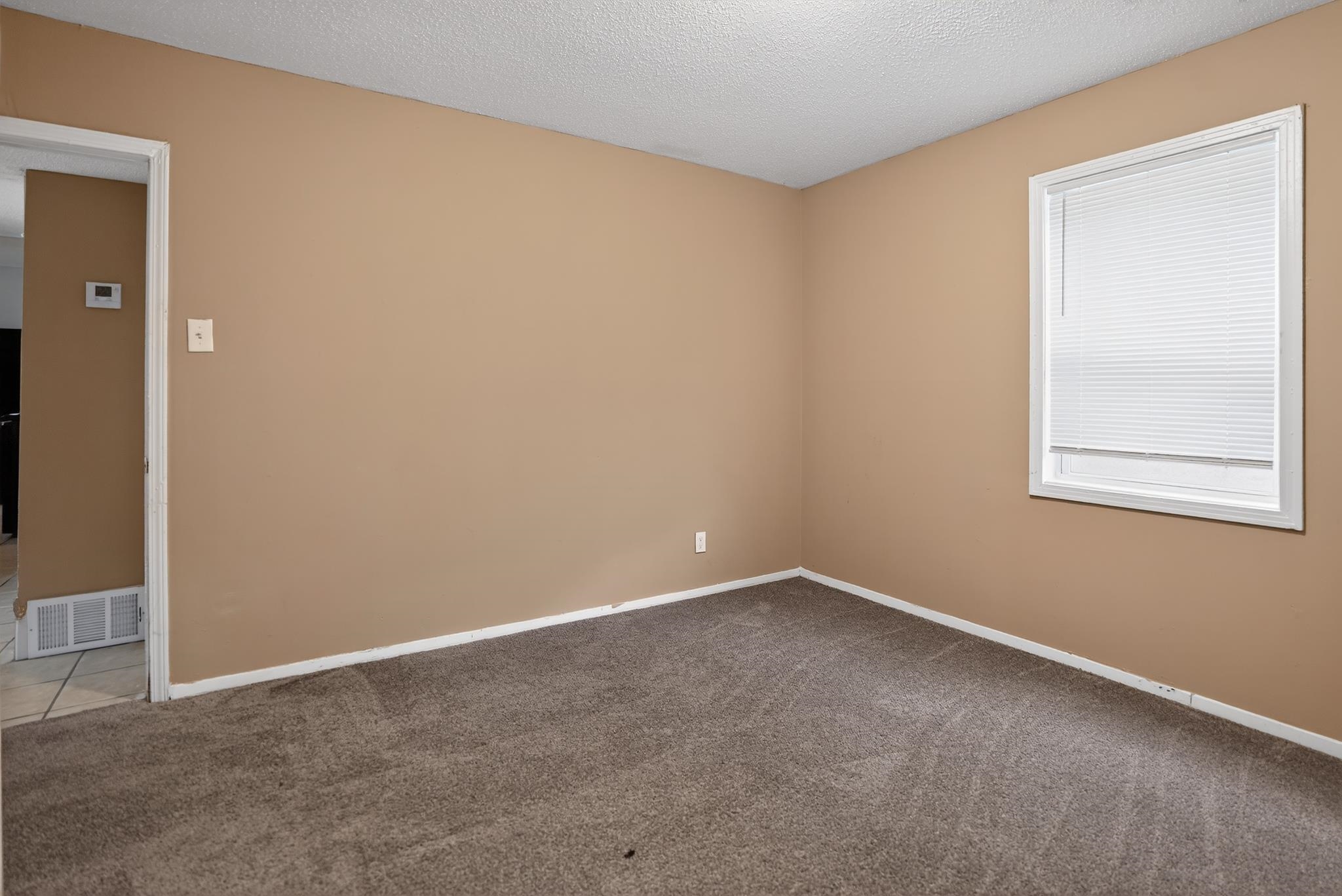 3194 Aden St Property Photo 11