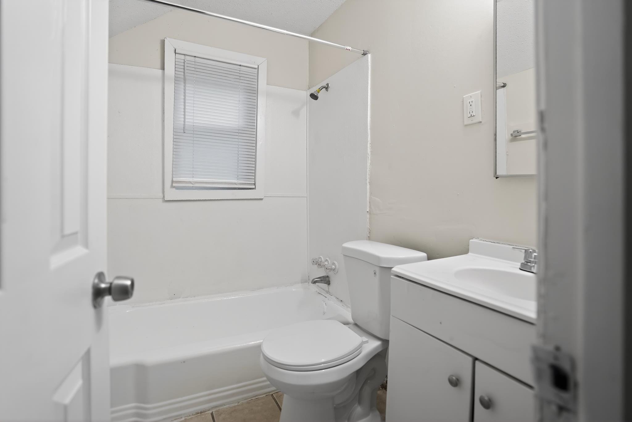3194 Aden St Property Photo 21