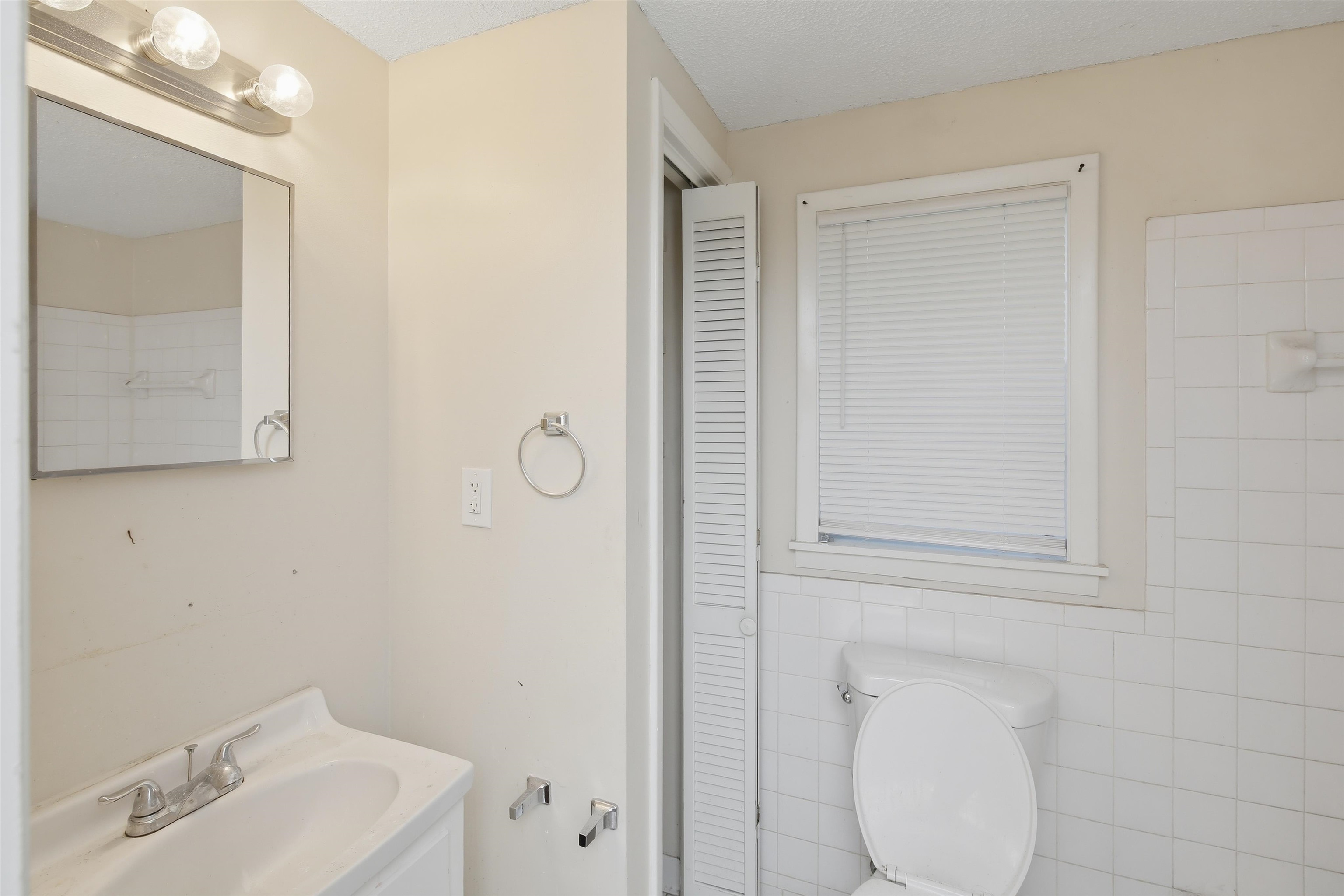4709 Raleigh-lagrange Rd Property Photo 18