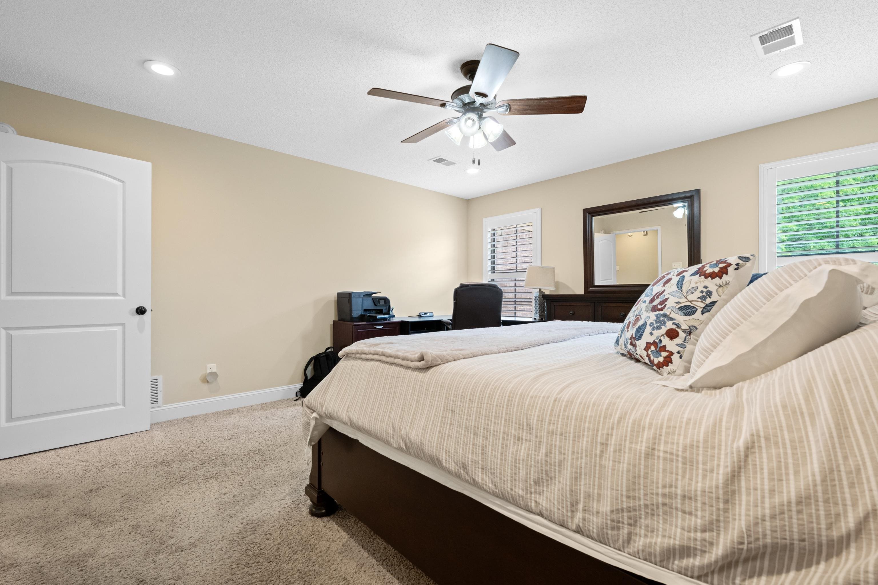 1586 Mckenas Way Cv Property Photo 24