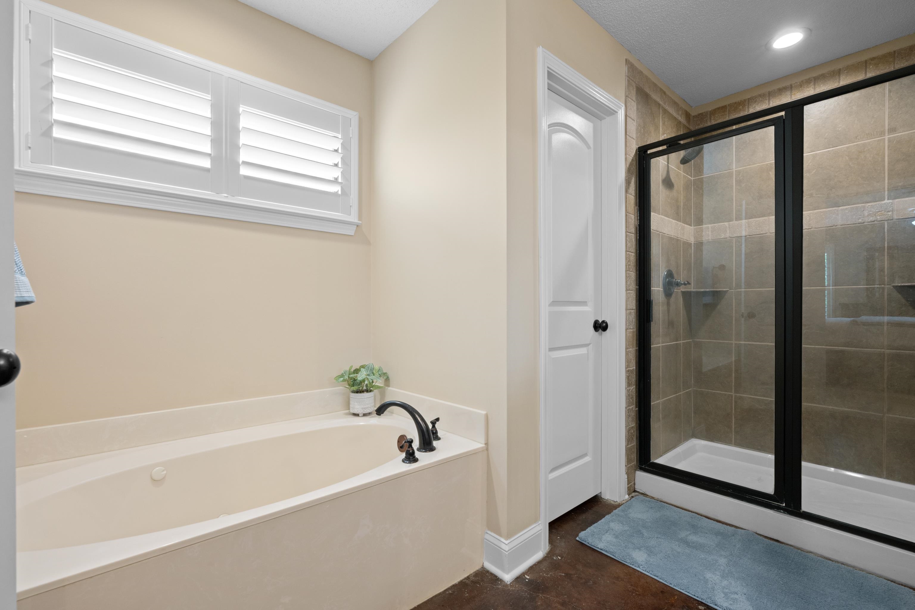 1586 Mckenas Way Cv Property Photo 26