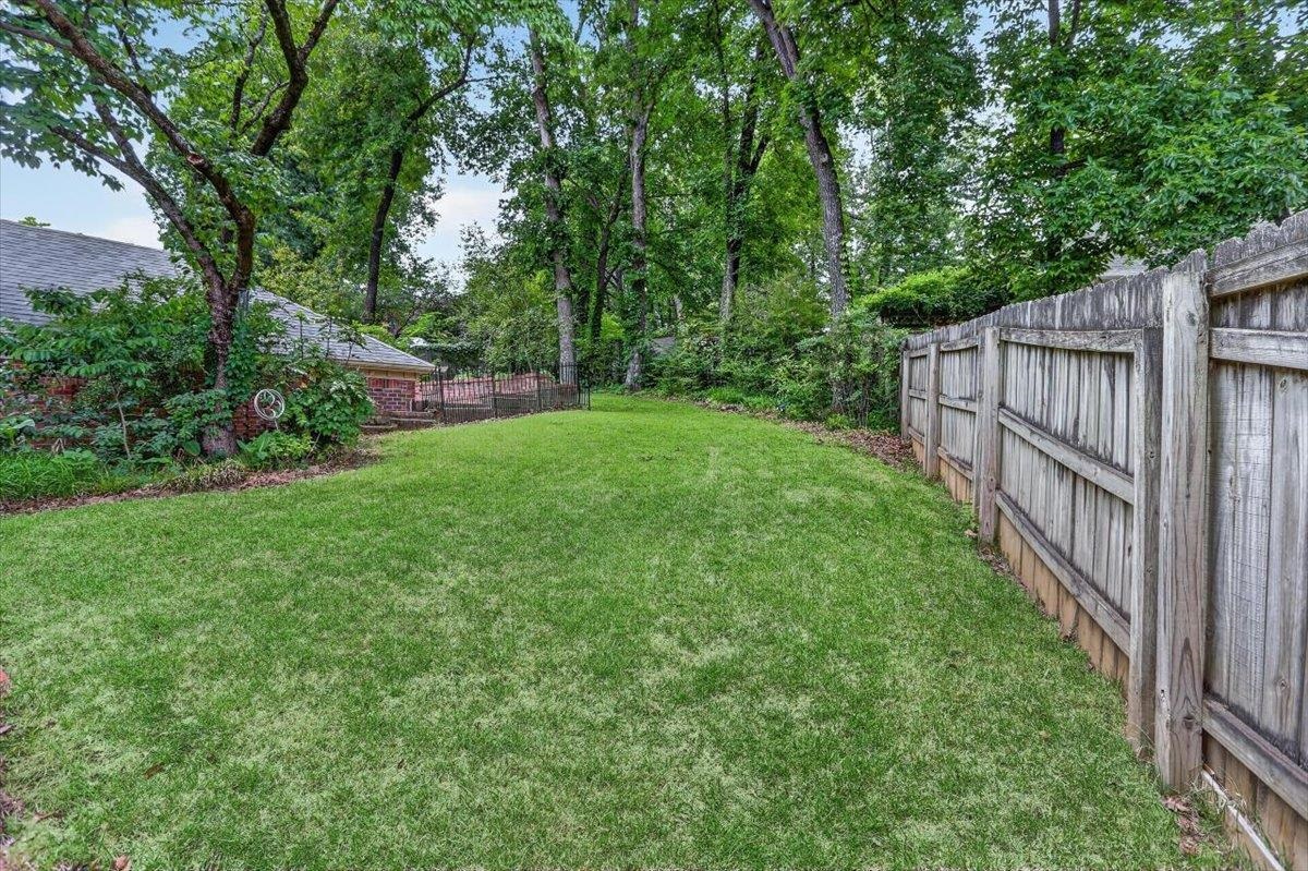 7360 Magnolia Ridge Dr Property Photo 23