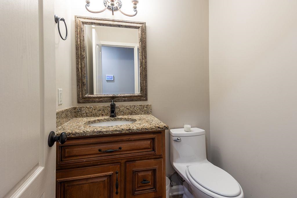 9768 Riggin Dr Property Photo 16