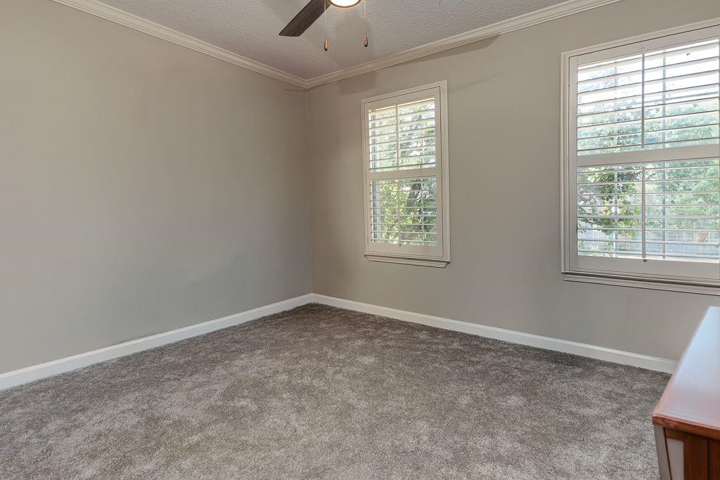 9768 Riggin Dr Property Photo 25