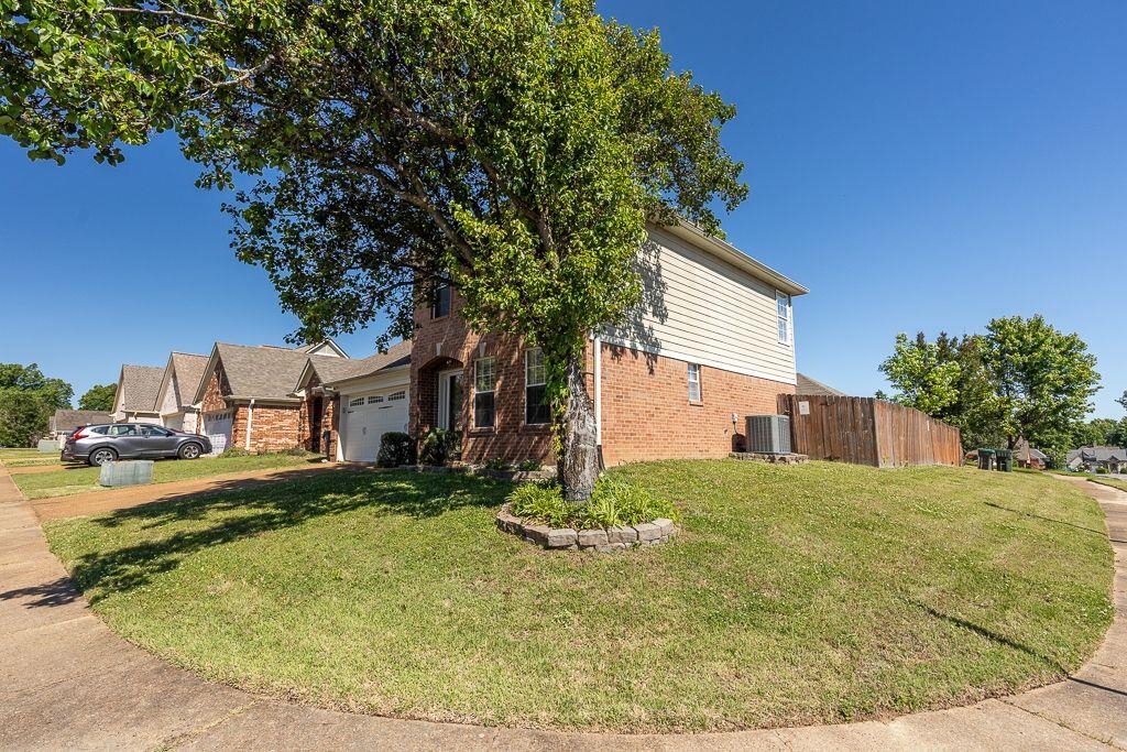 9768 Riggin Dr Property Photo 29