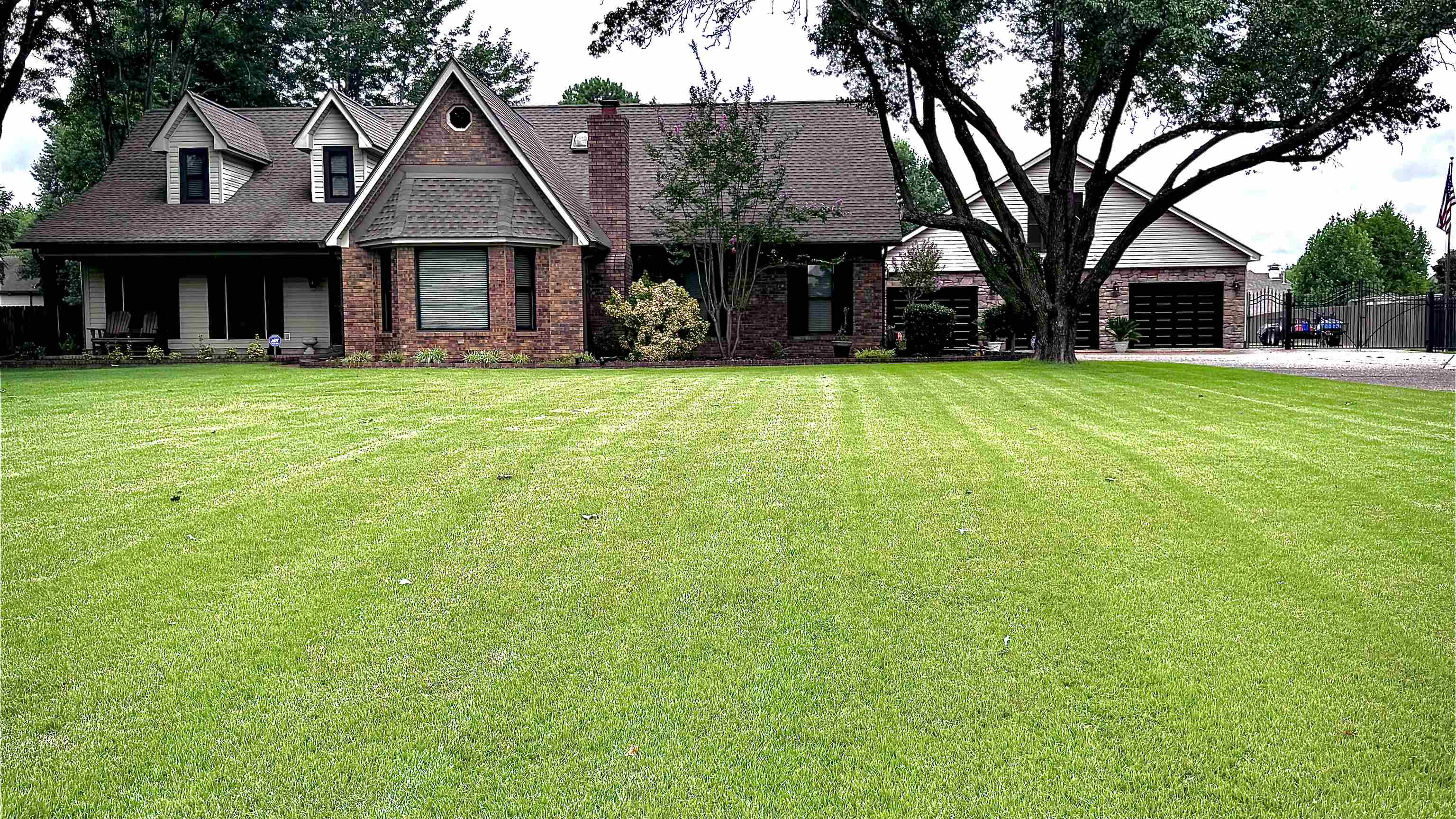 3215 Alfred Dr Property Photo 1