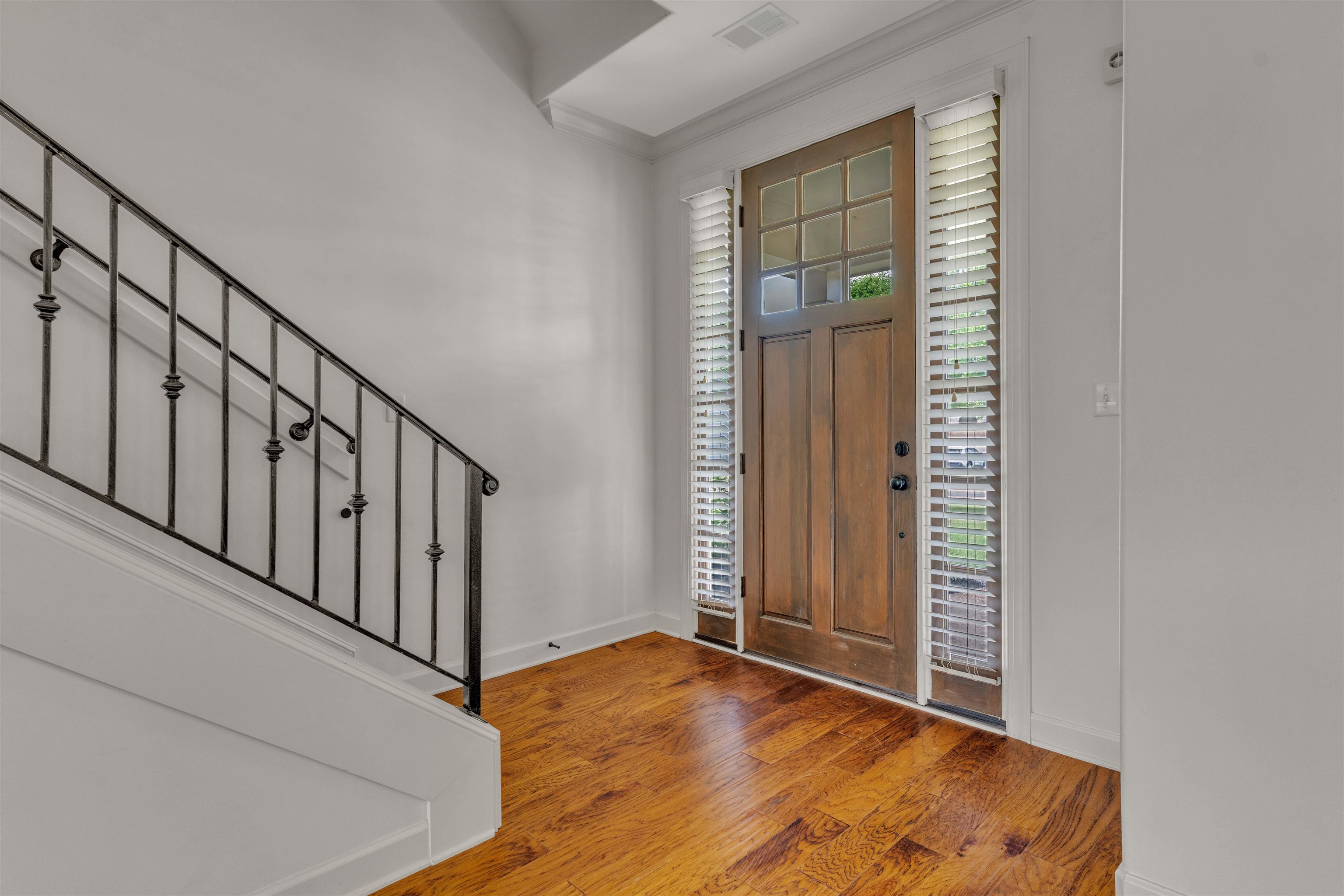5621 Heather Oak Dr Property Photo 6